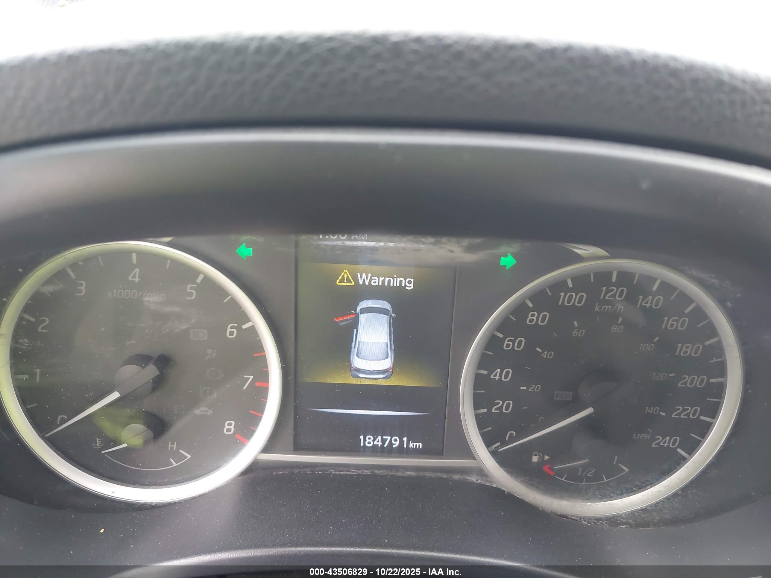 NISSAN SENTRA image 7
