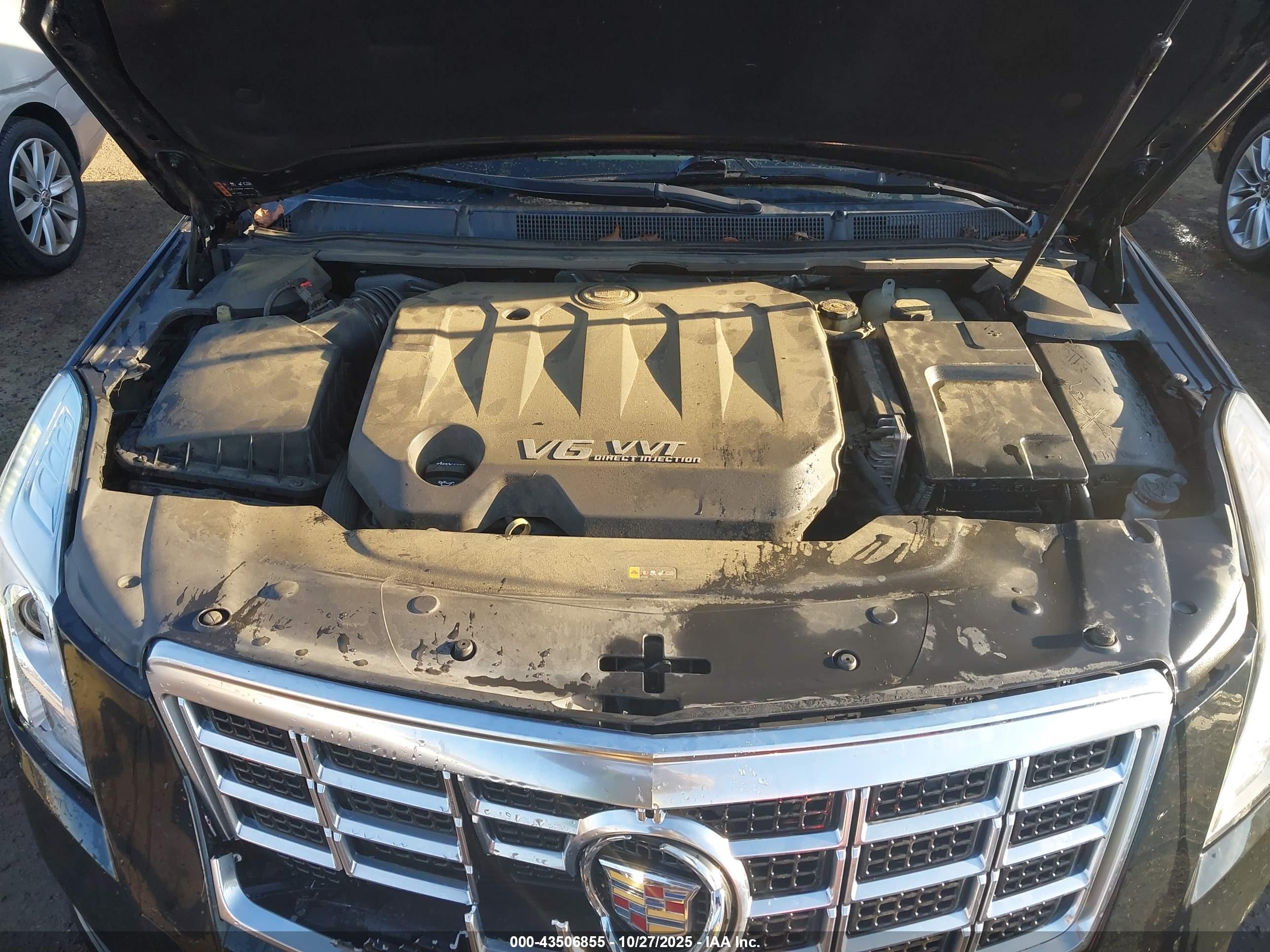 CADILLAC XTS image 10