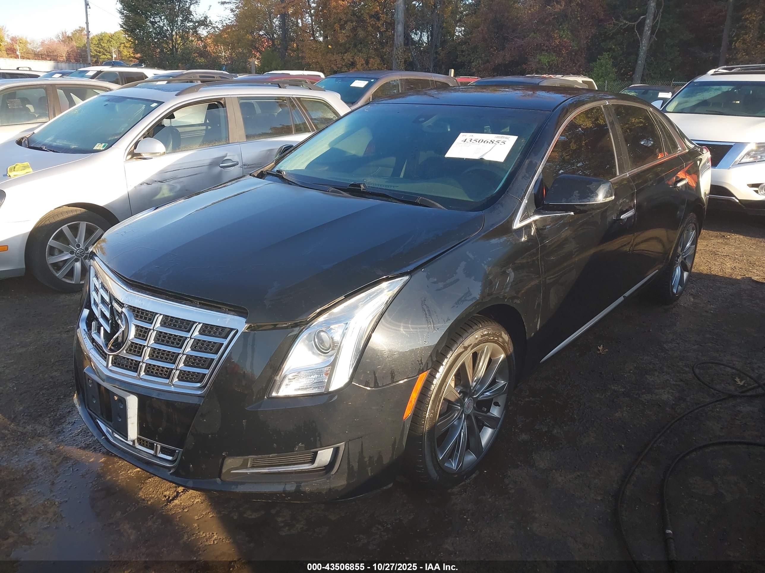 CADILLAC XTS image 2