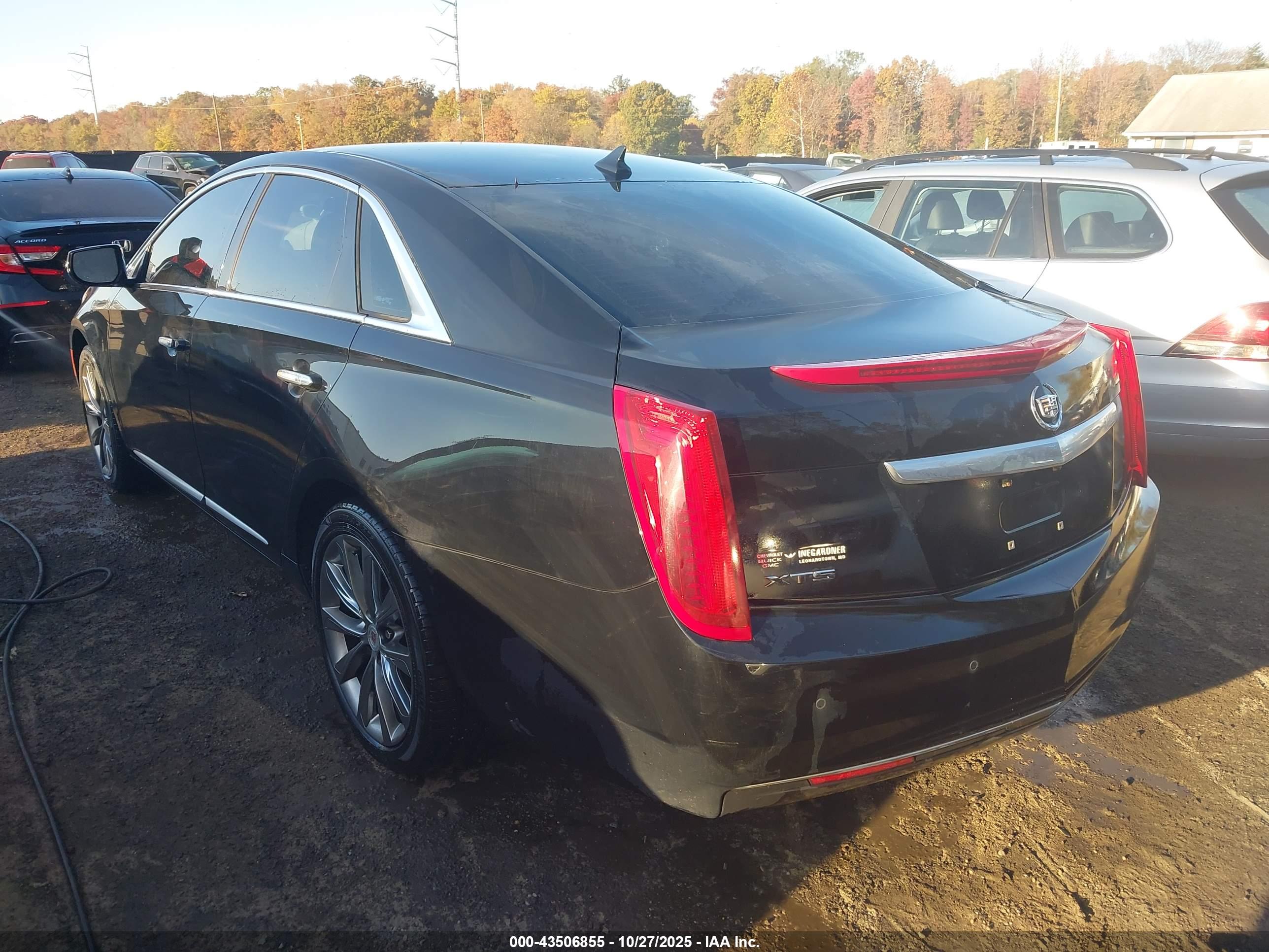 CADILLAC XTS image 3