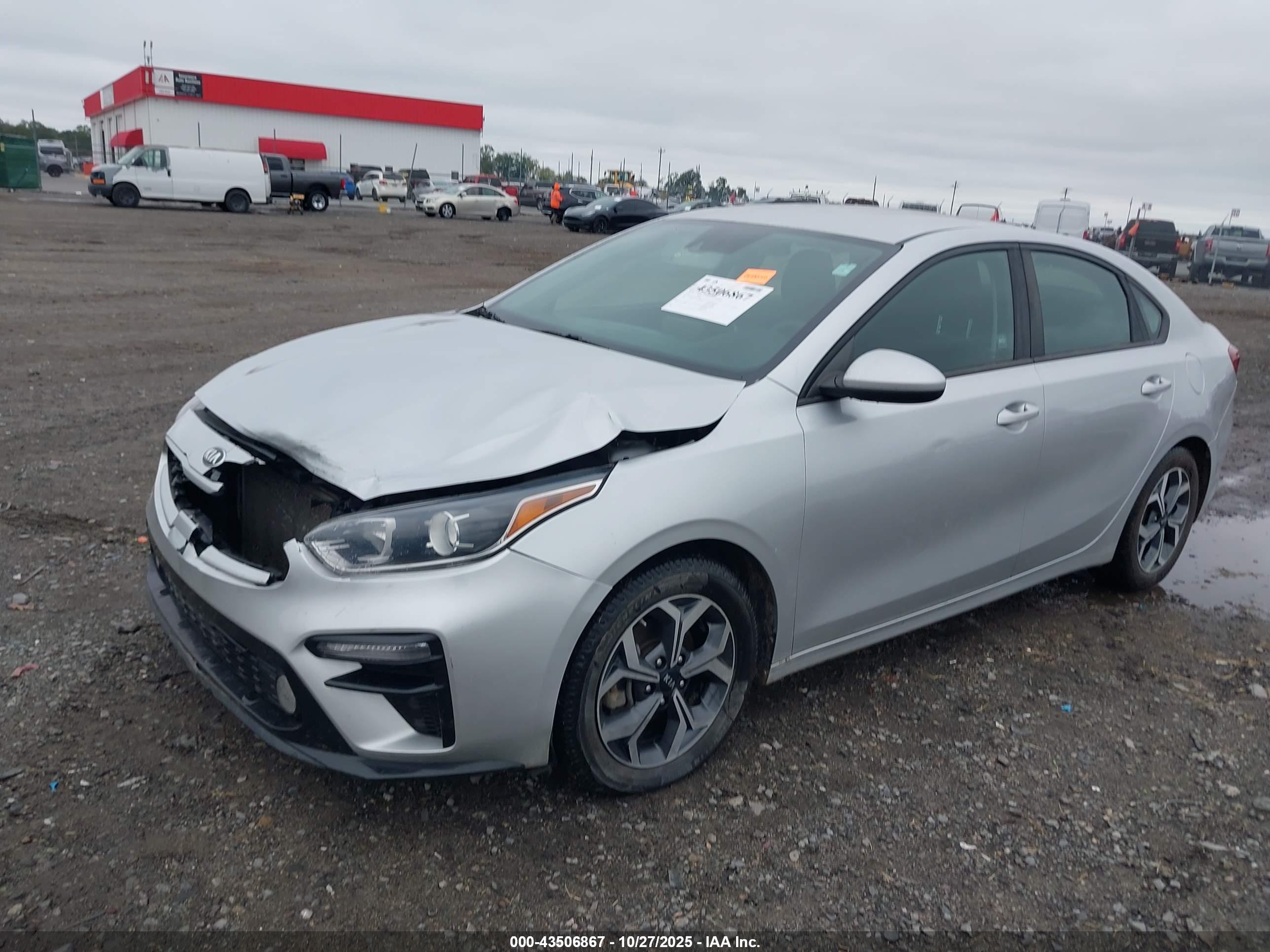 KIA FORTE image 2