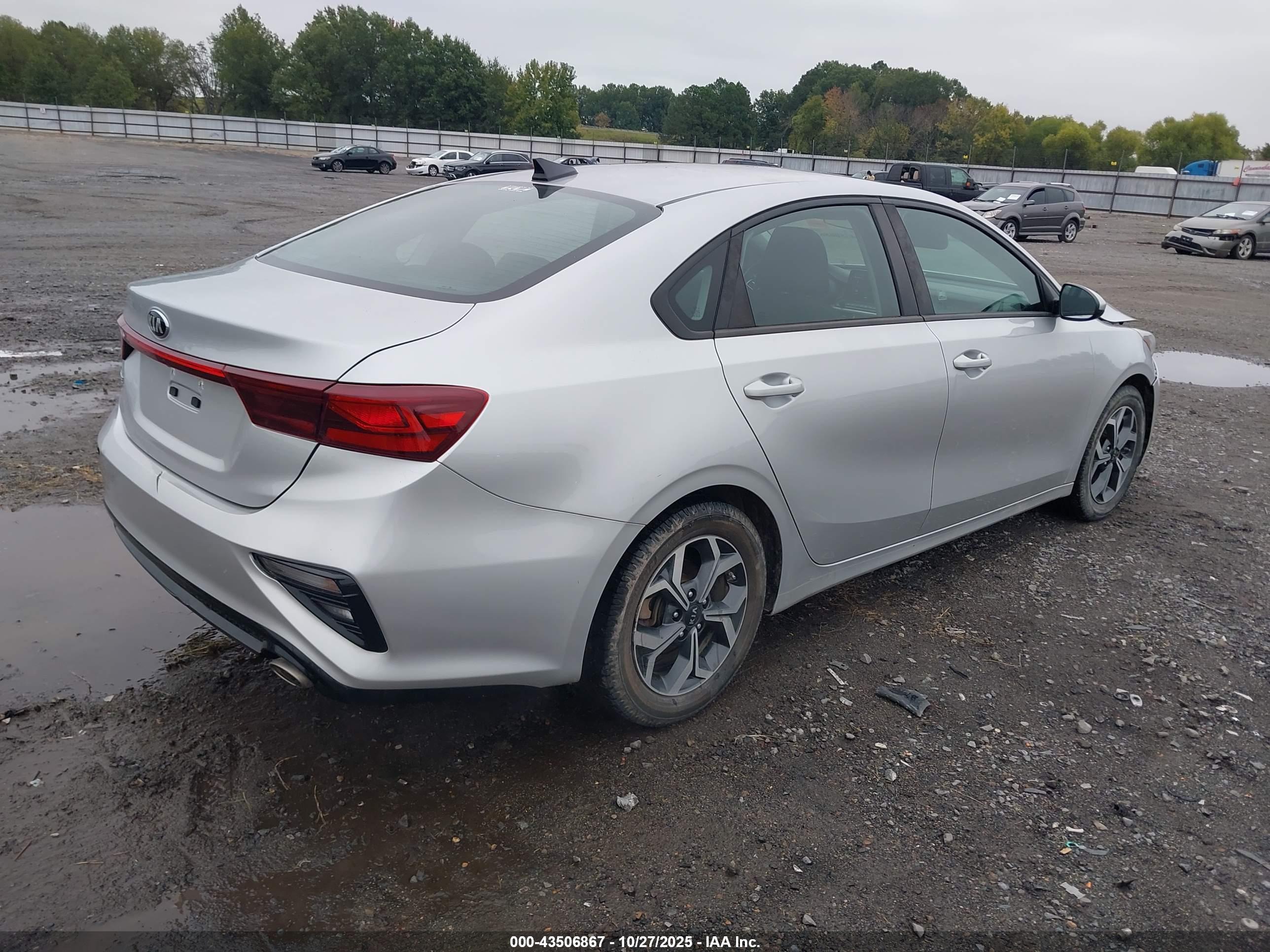 KIA FORTE image 4