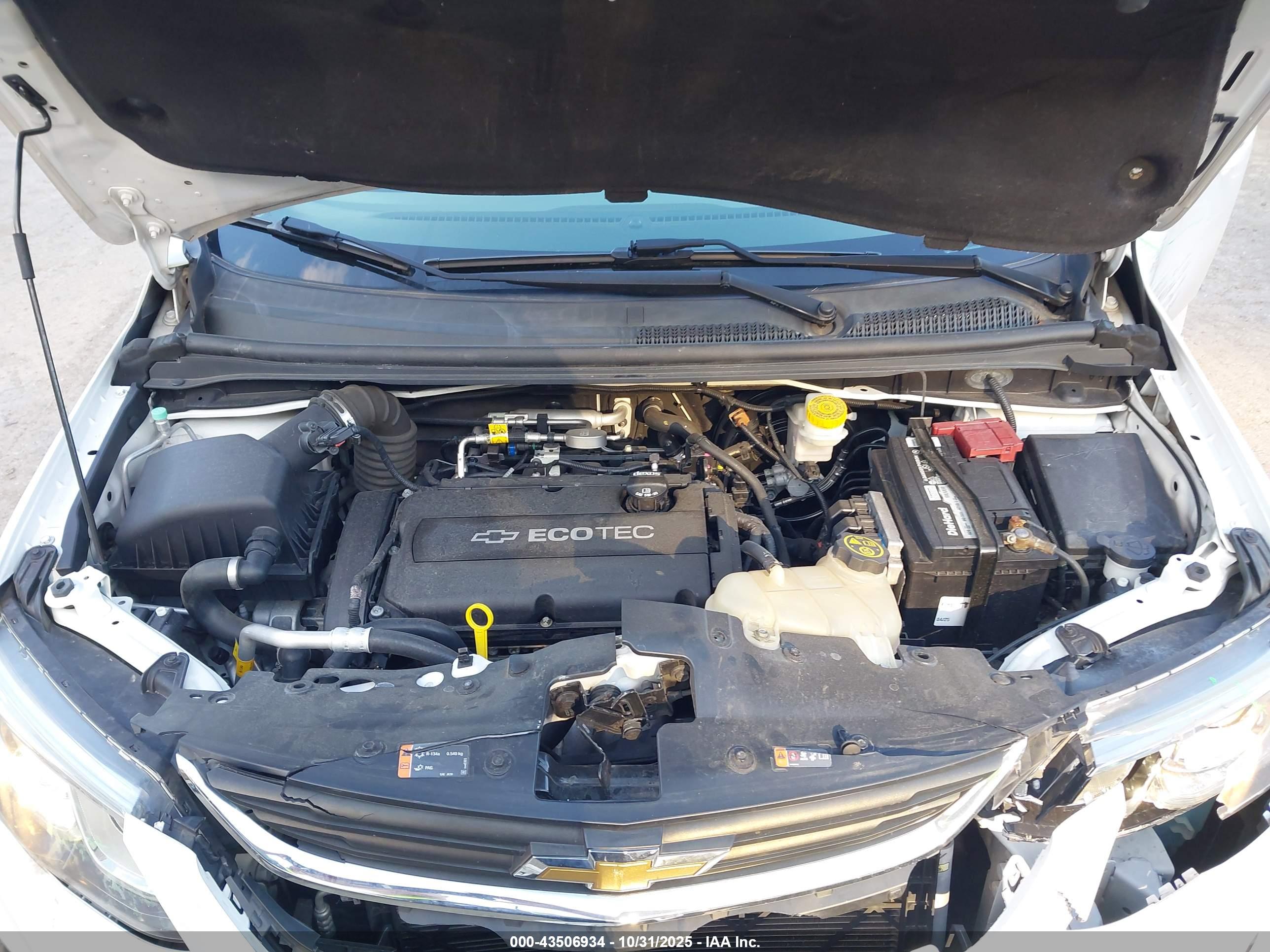 CHEVROLET SONIC image 10