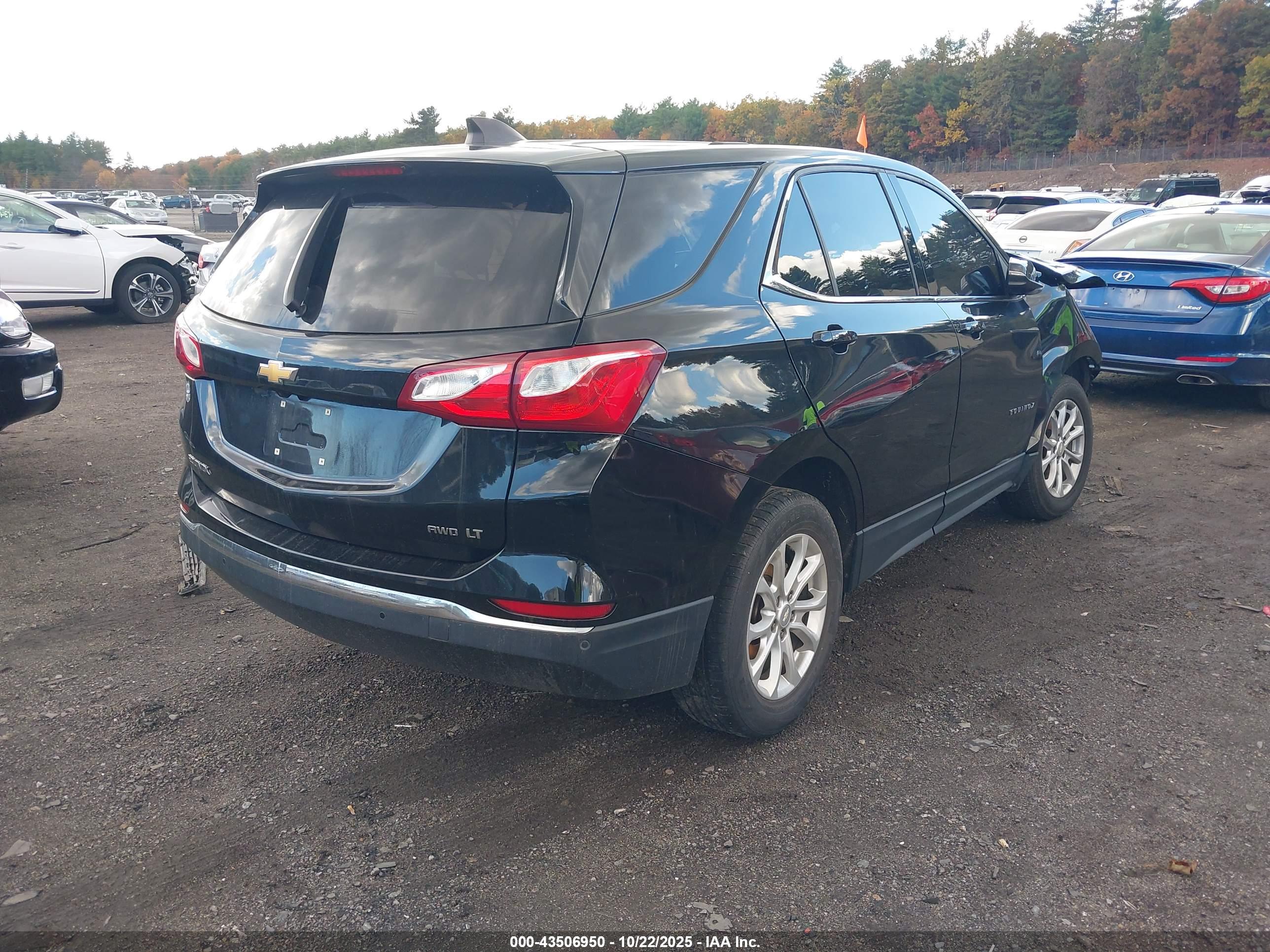 CHEVROLET EQUINOX image 4