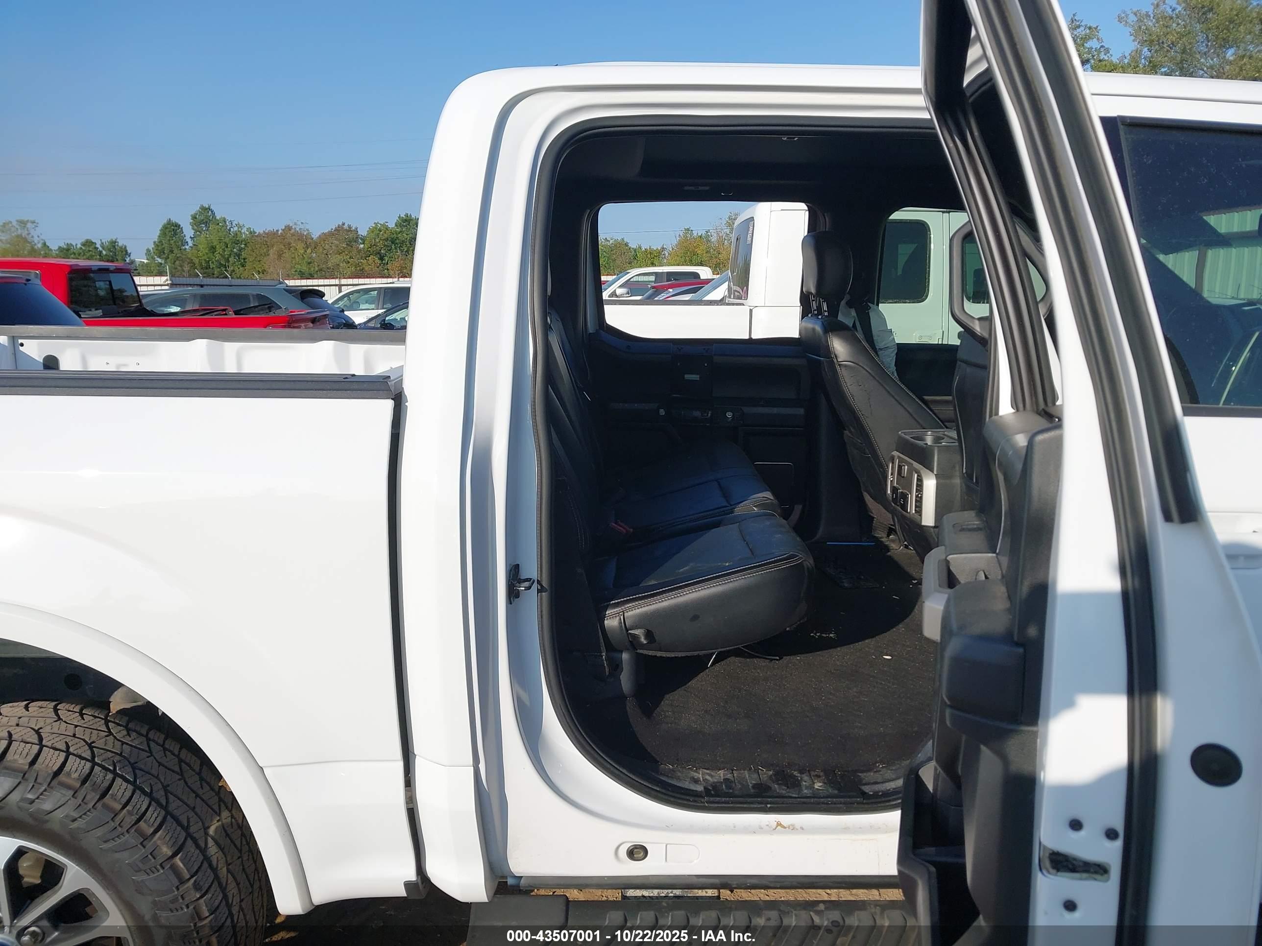 FORD F-150 image 8