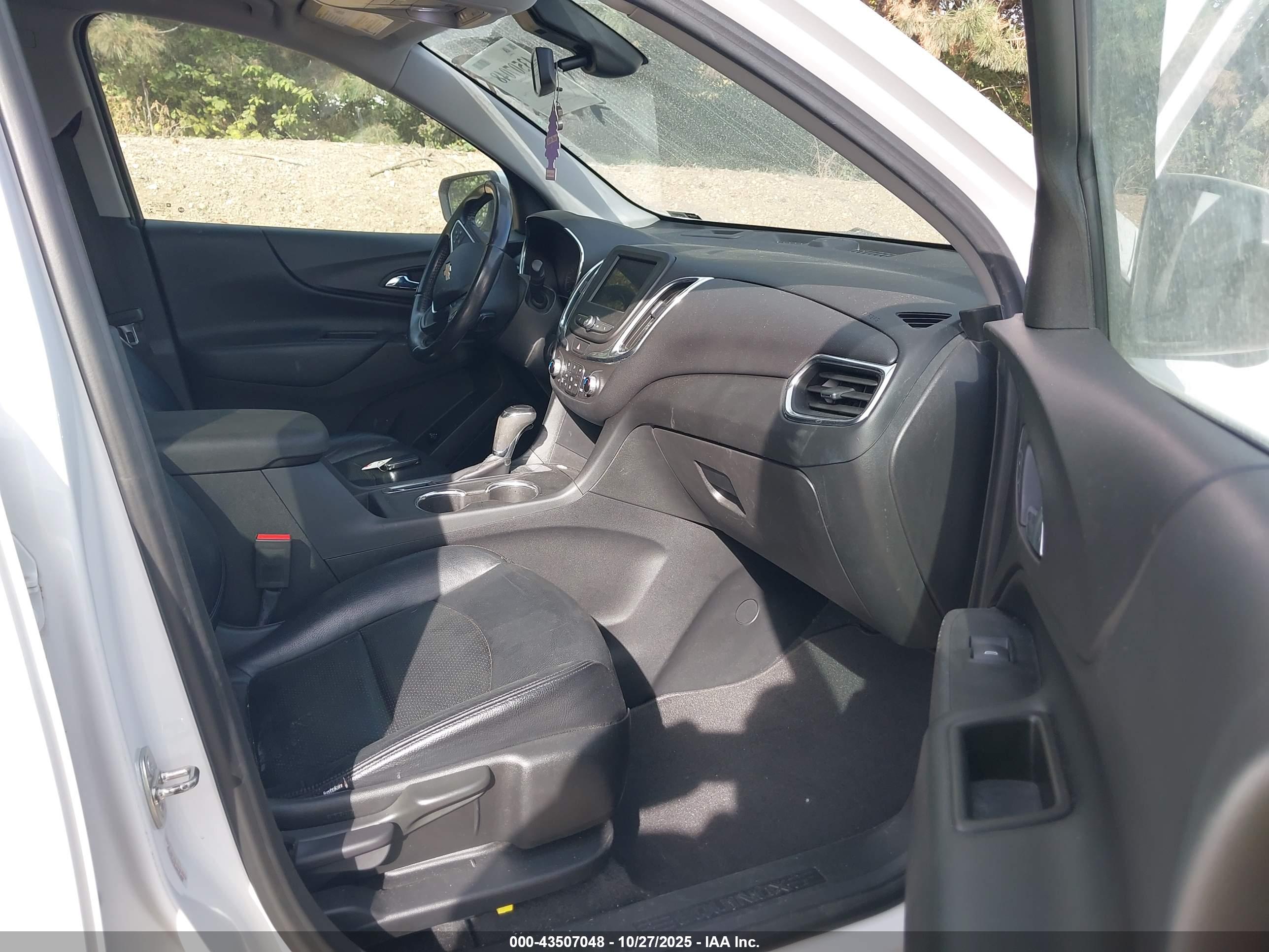 CHEVROLET EQUINOX image 5