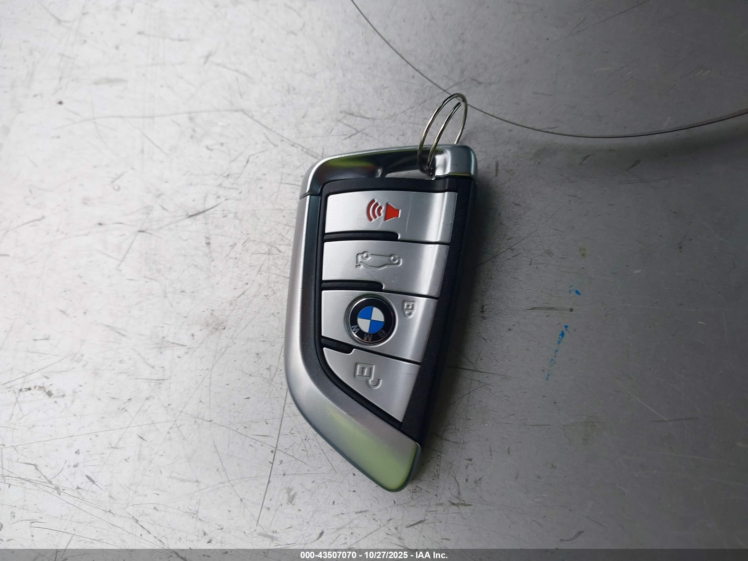 BMW 530 image 11