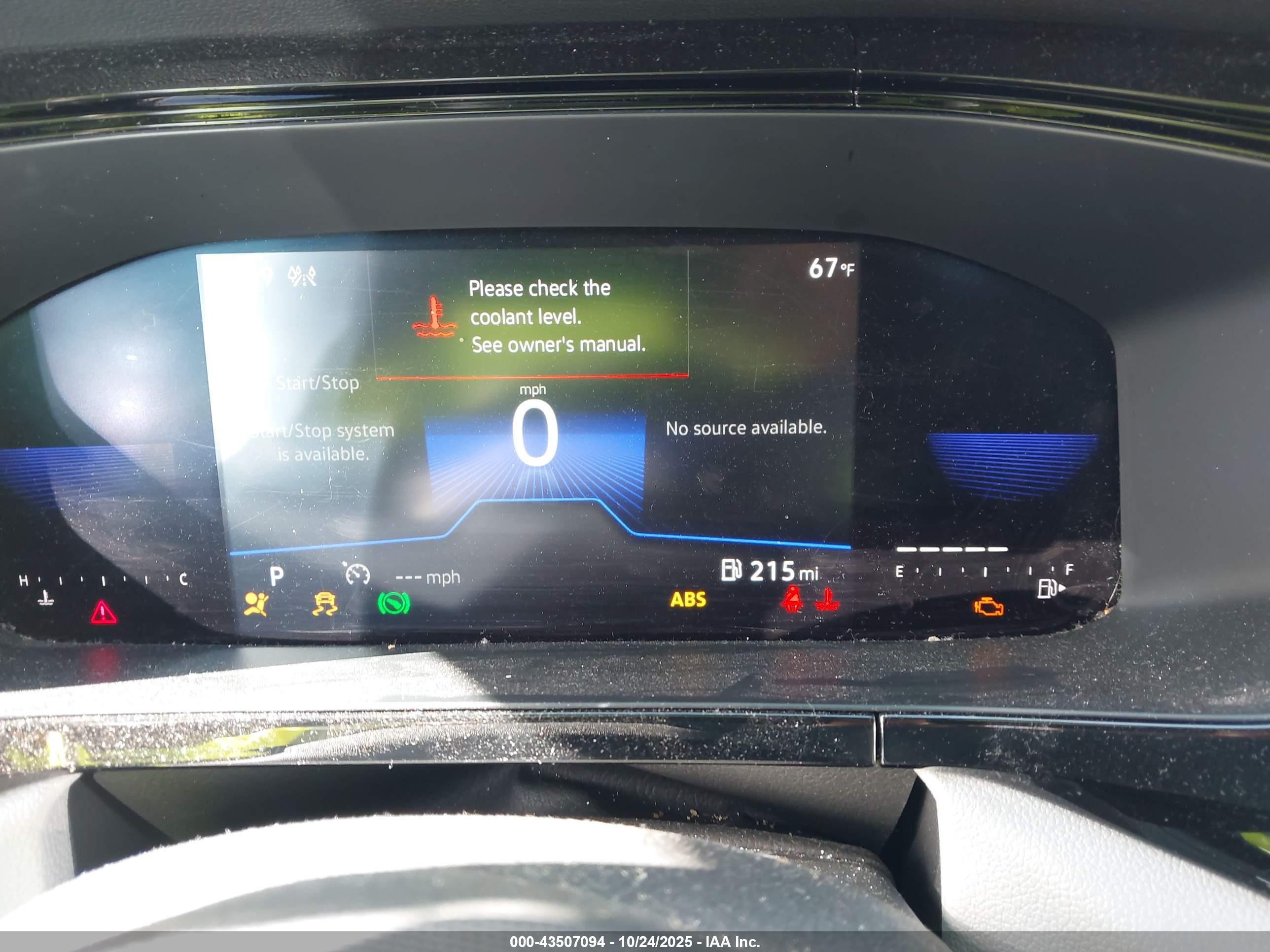 VOLKSWAGEN TAOS image 7