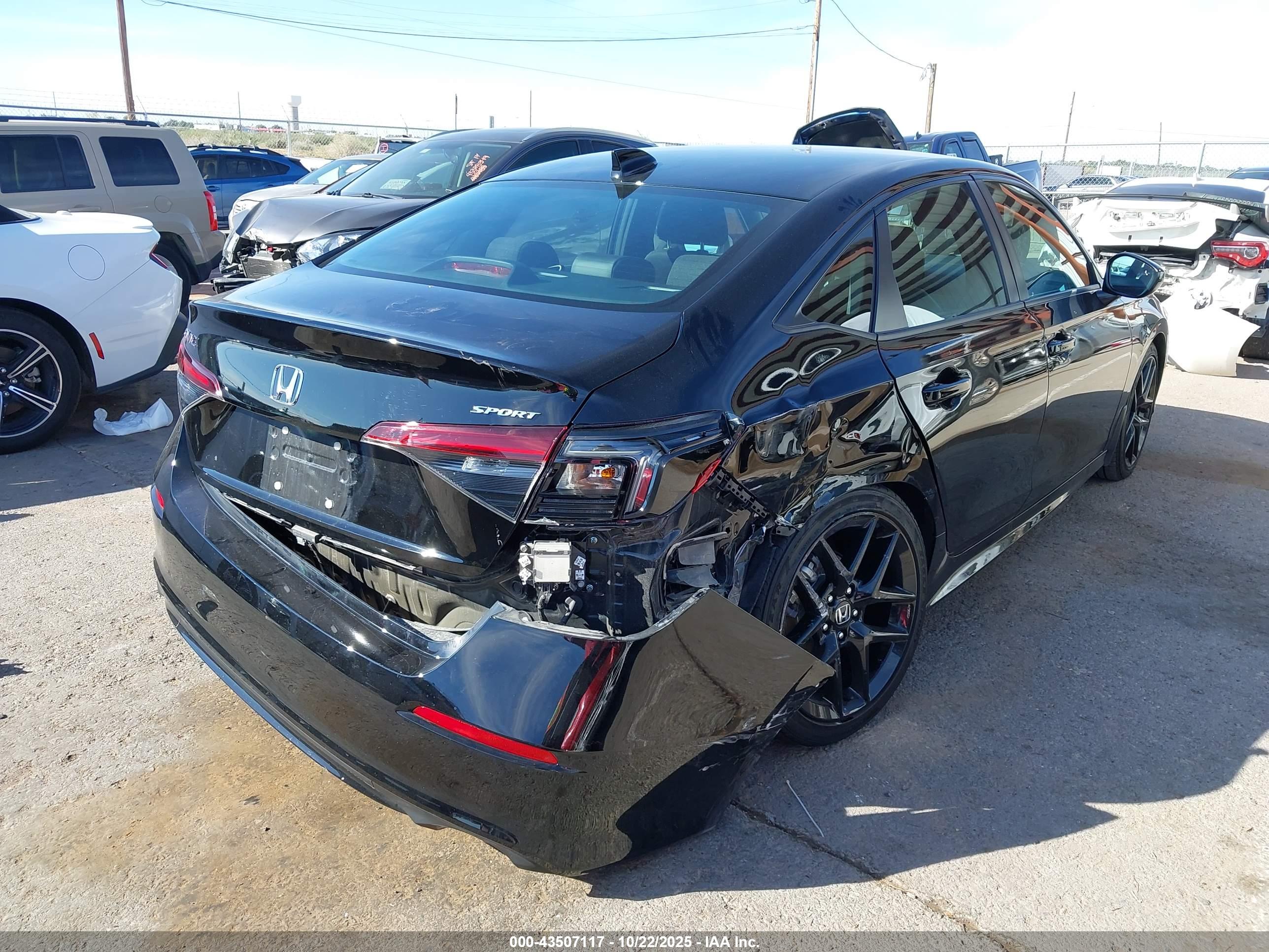 HONDA CIVIC image 4