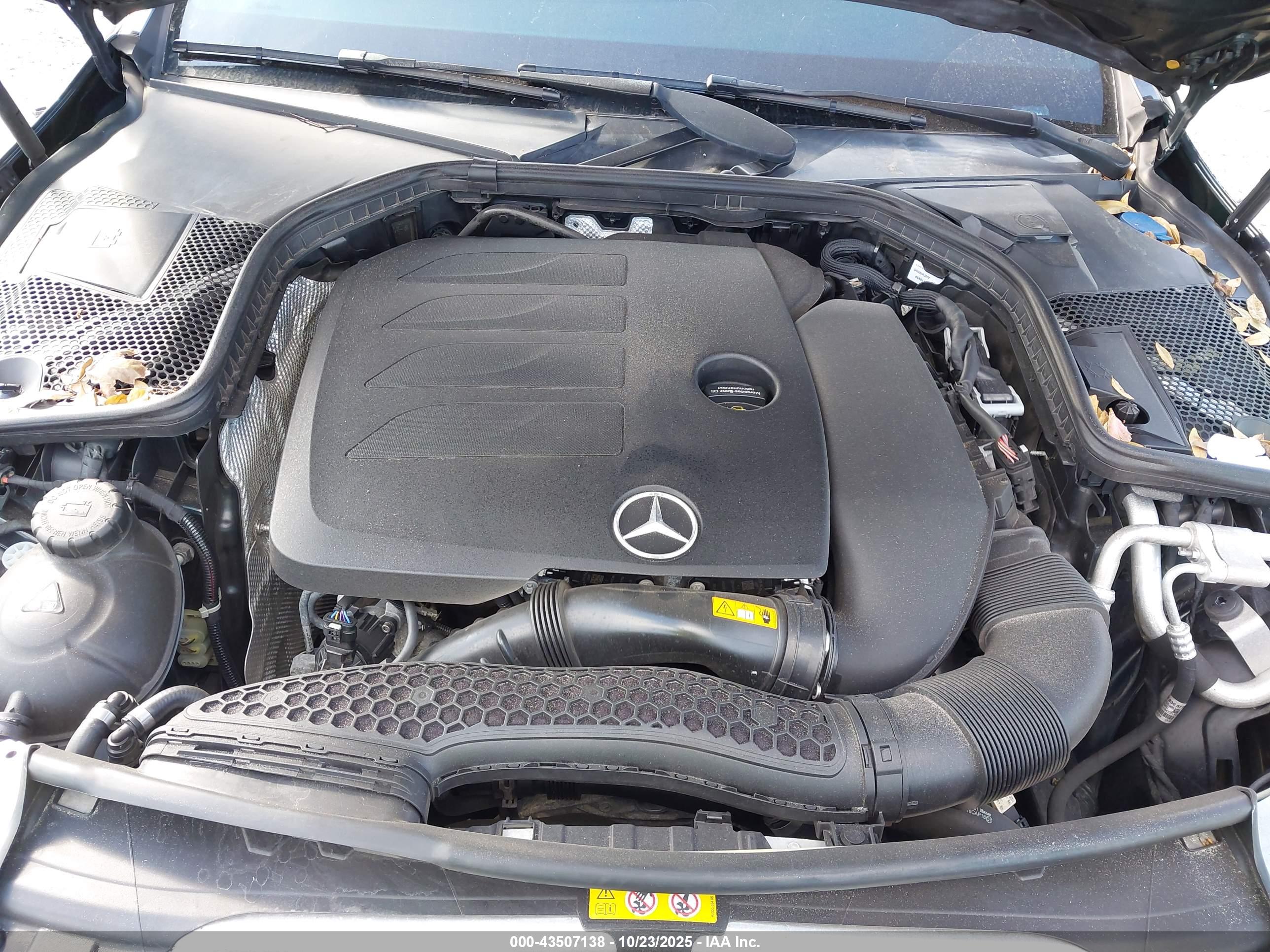 MERCEDES-BENZ C image 10