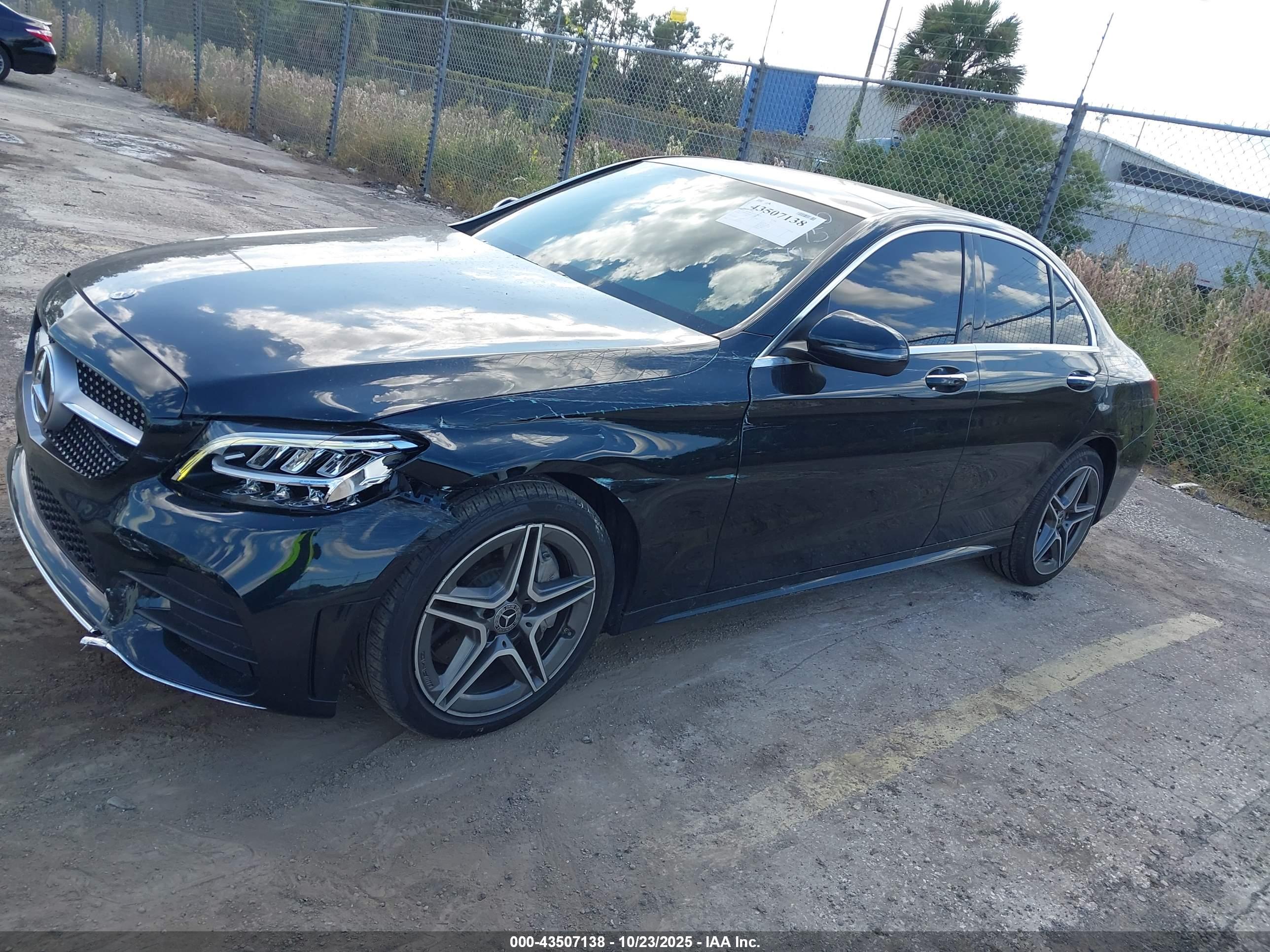 MERCEDES-BENZ C image 6