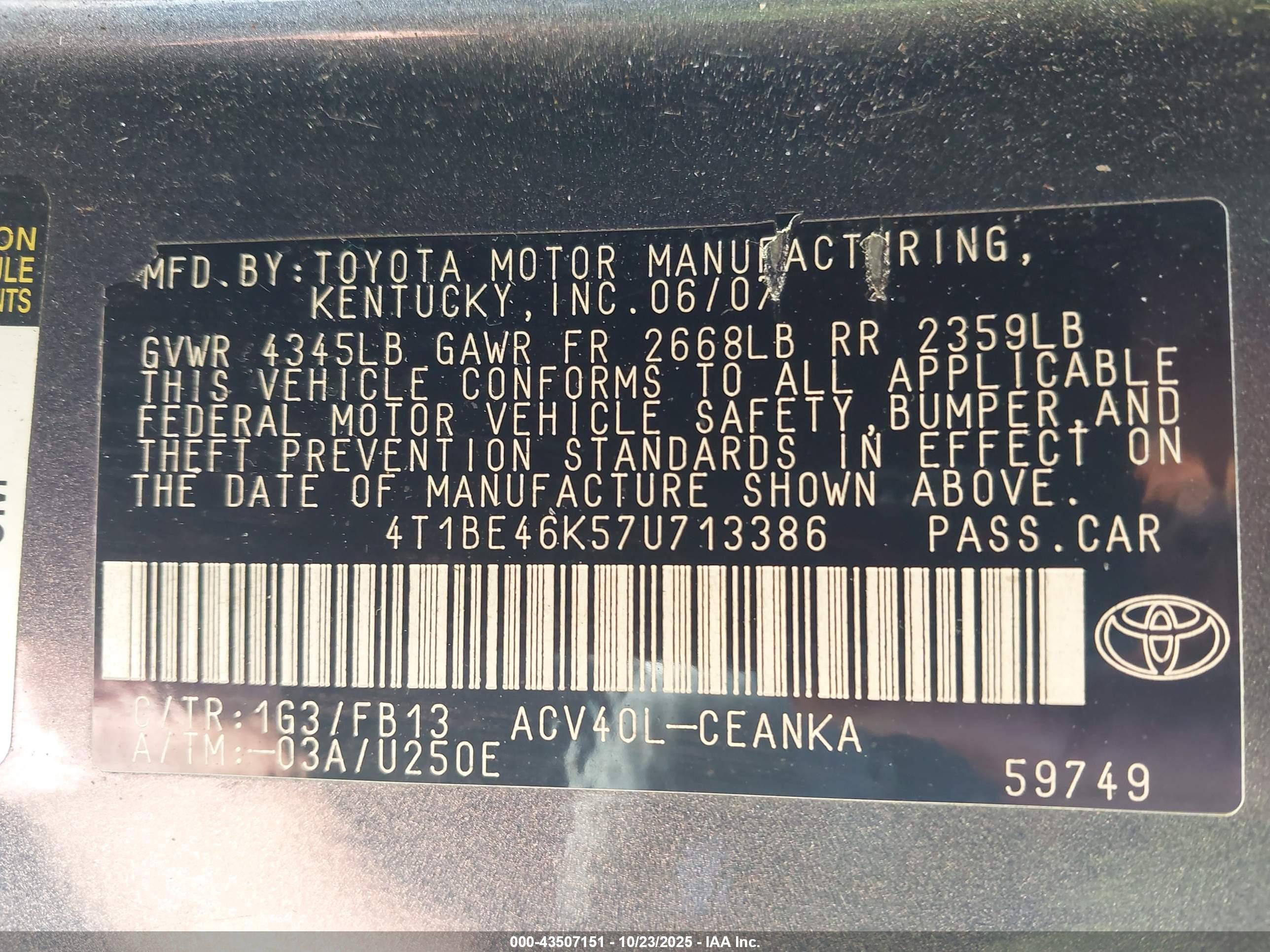 TOYOTA CAMRY image 9