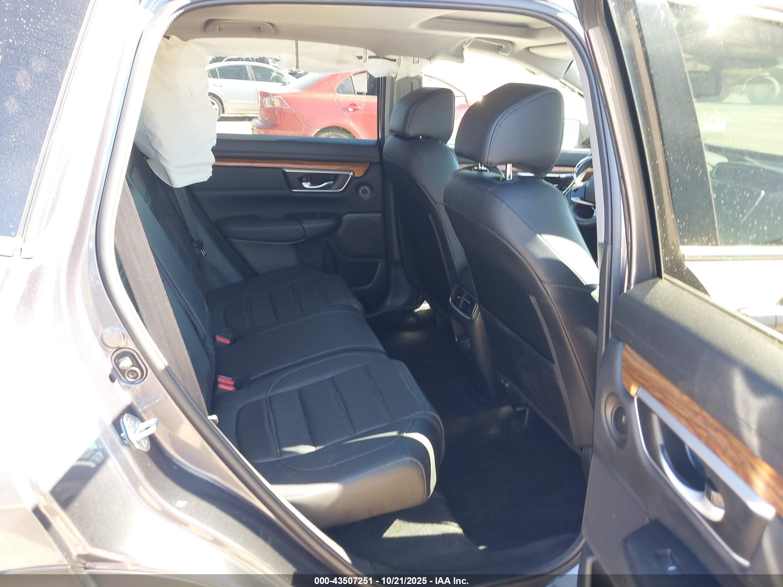 HONDA CR-V image 8