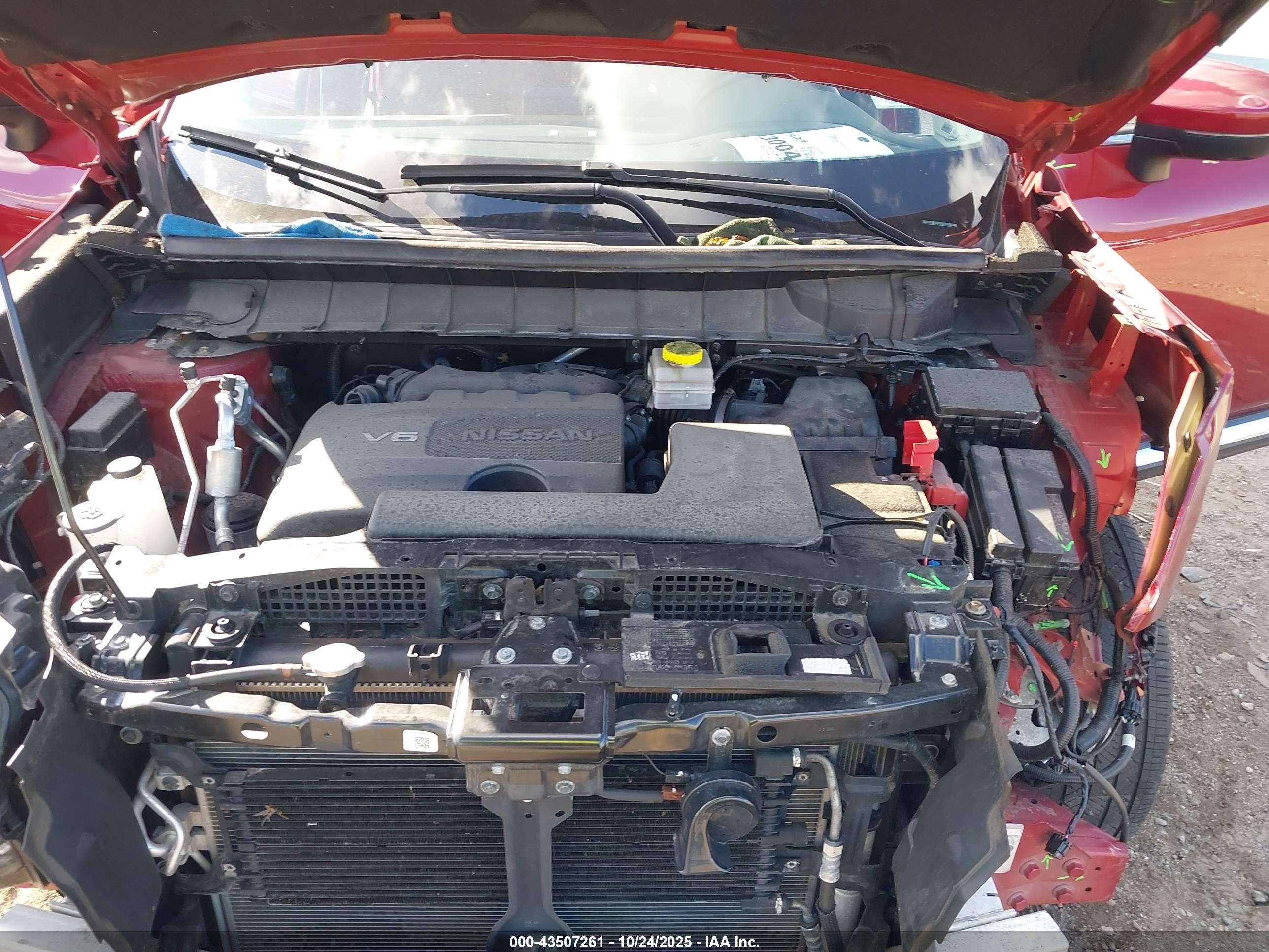 NISSAN PATHFINDER image 10
