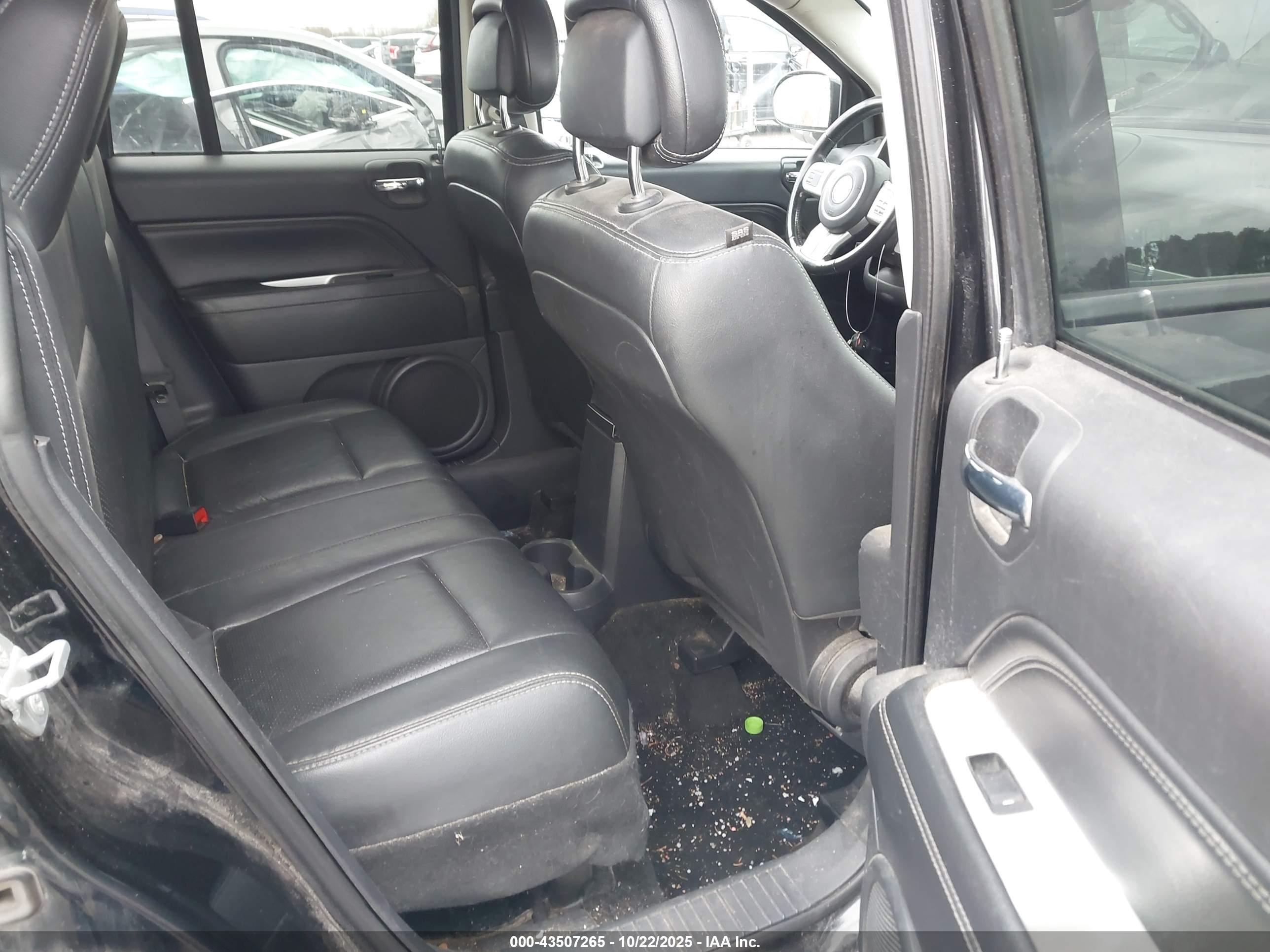 JEEP COMPASS image 8