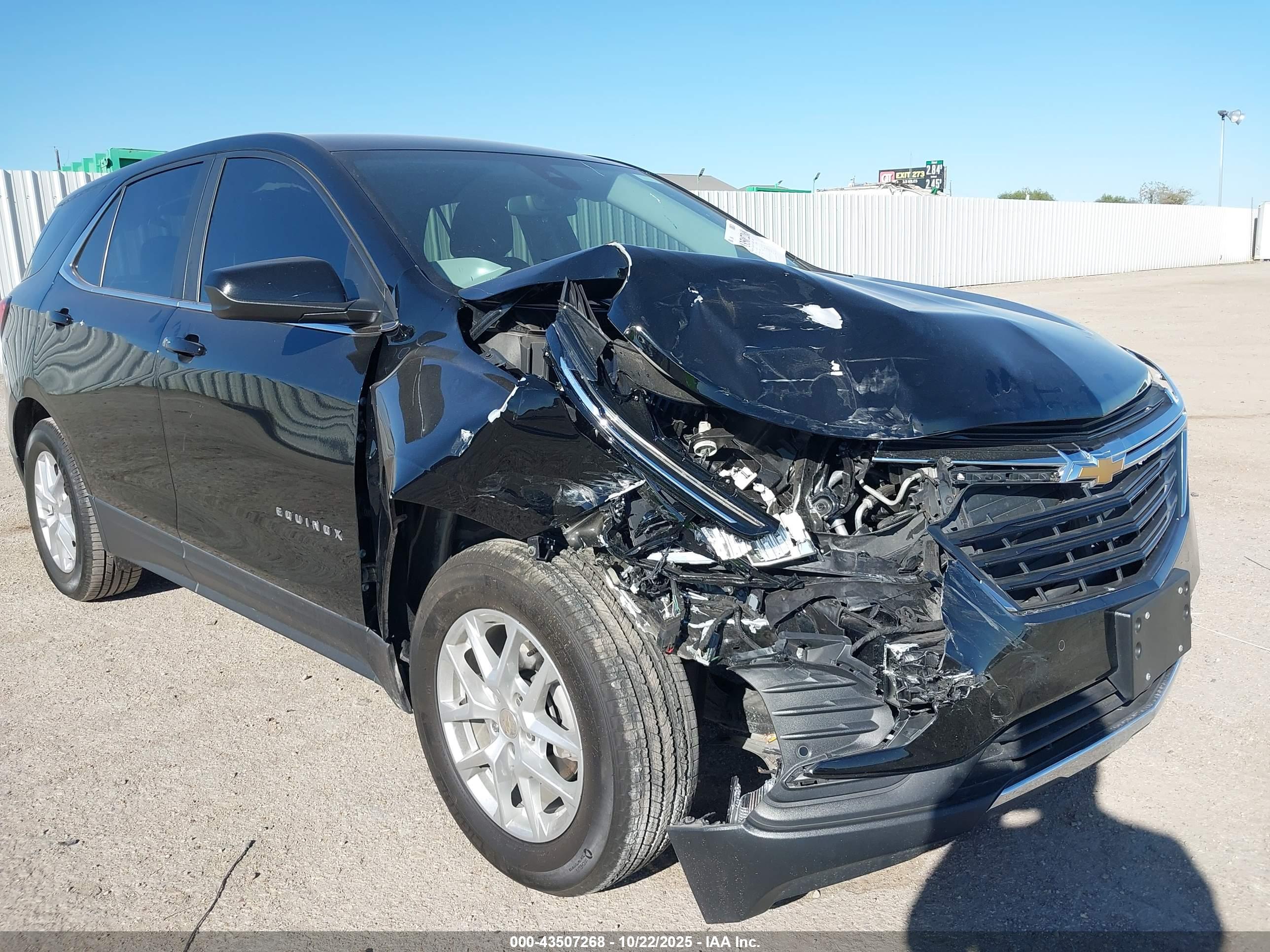 CHEVROLET EQUINOX image 6
