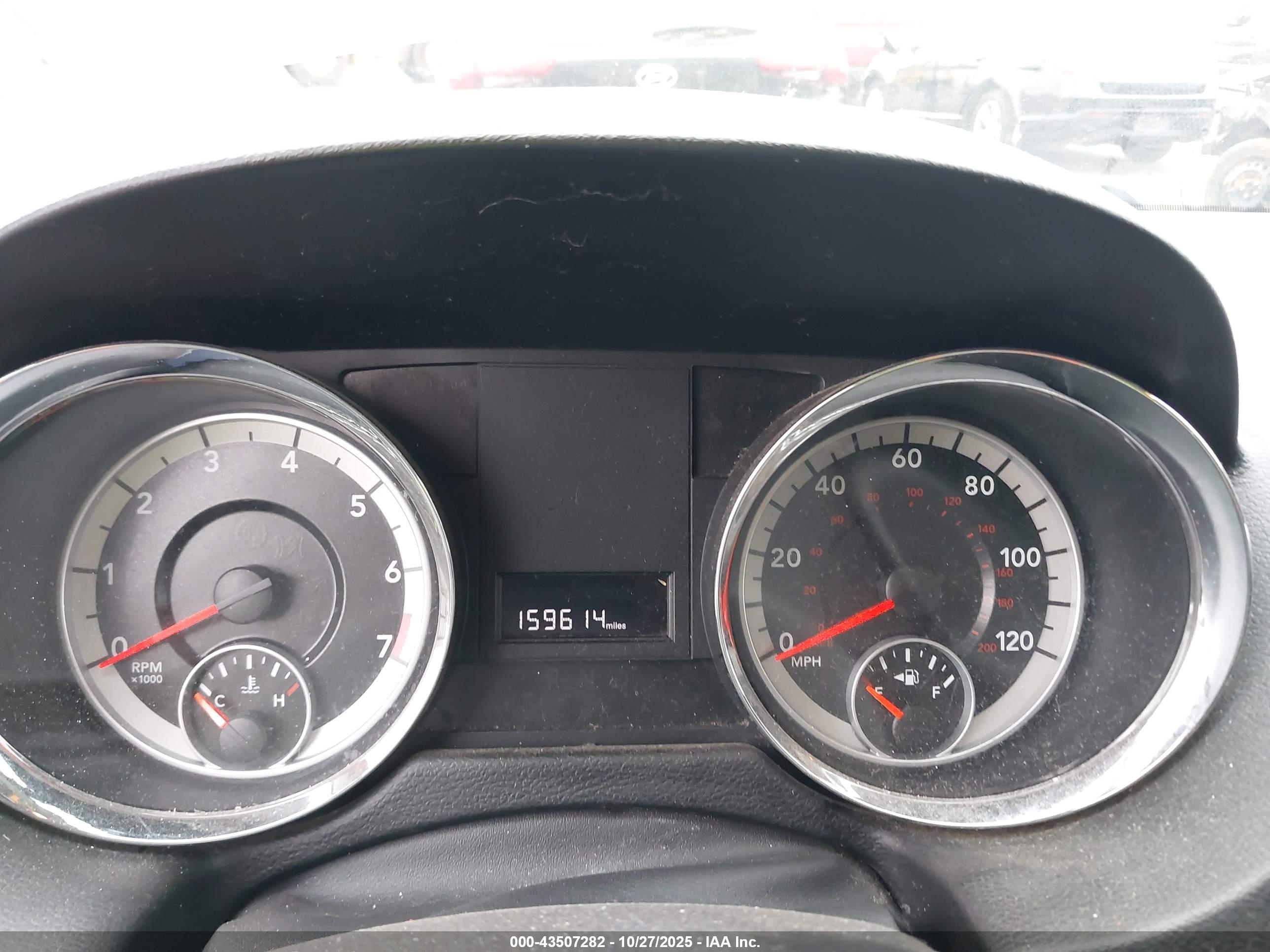 DODGE GRAND image 7