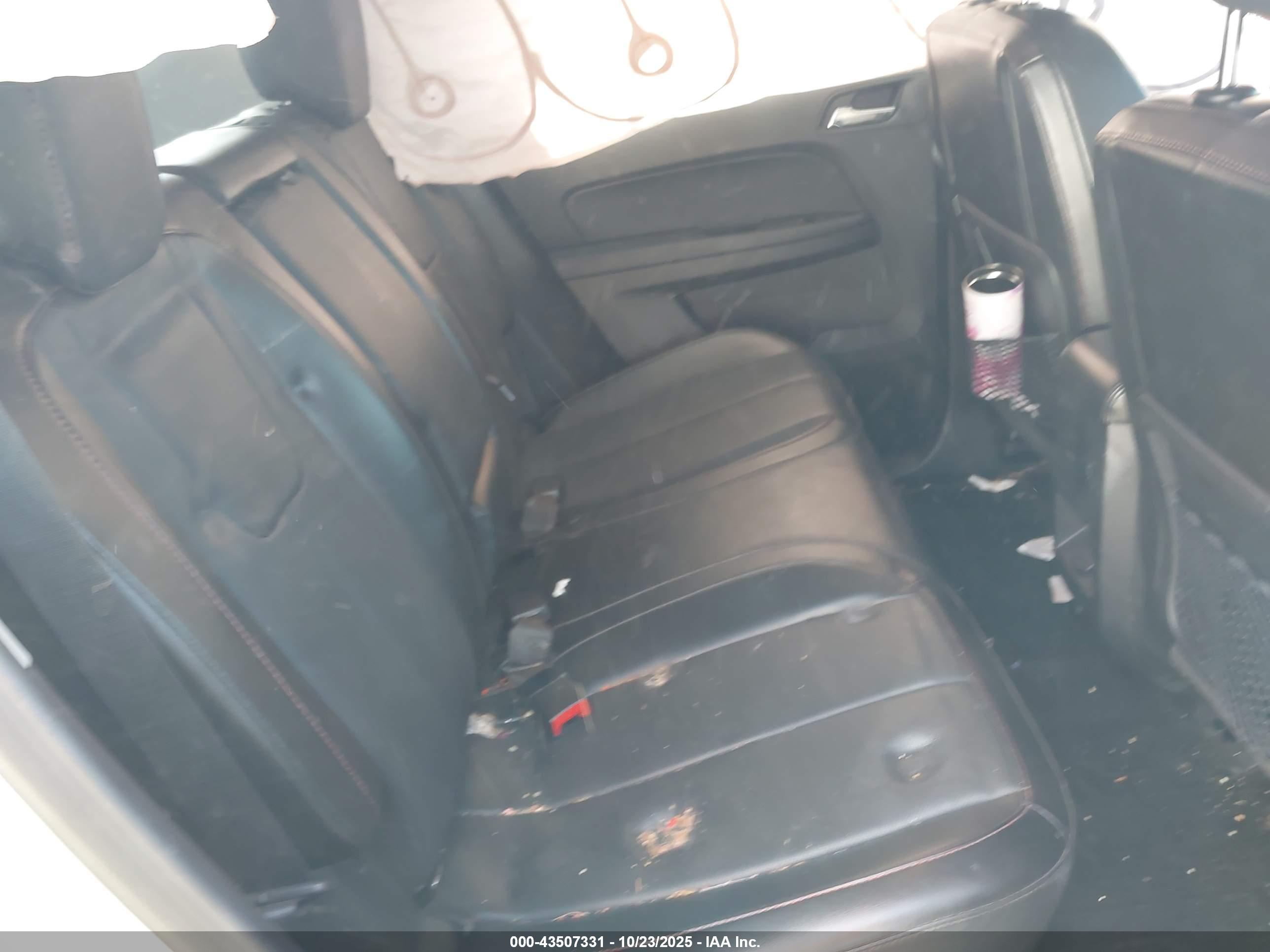 CHEVROLET EQUINOX image 8