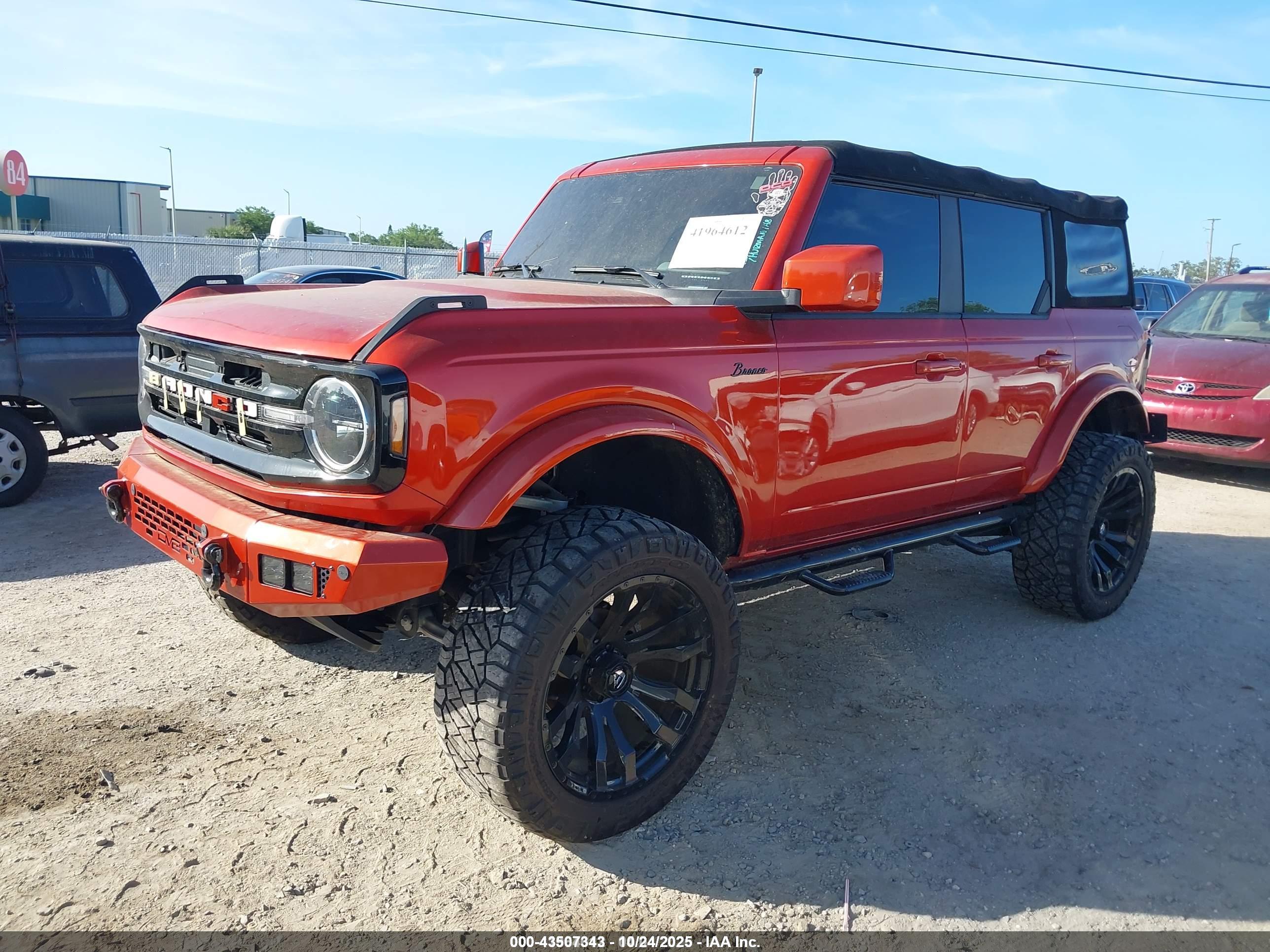 FORD BRONCO image 2