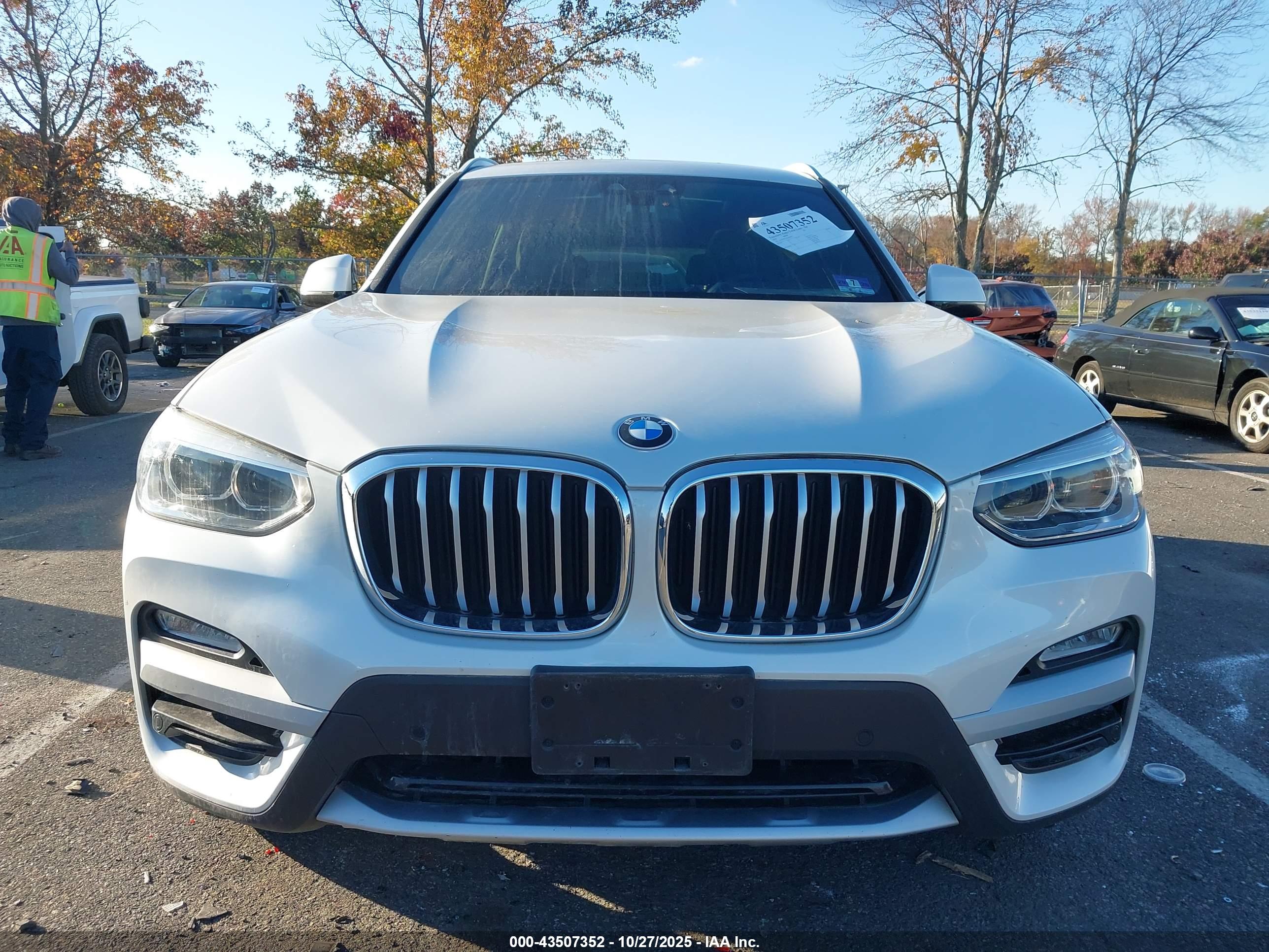 BMW X3 image 6