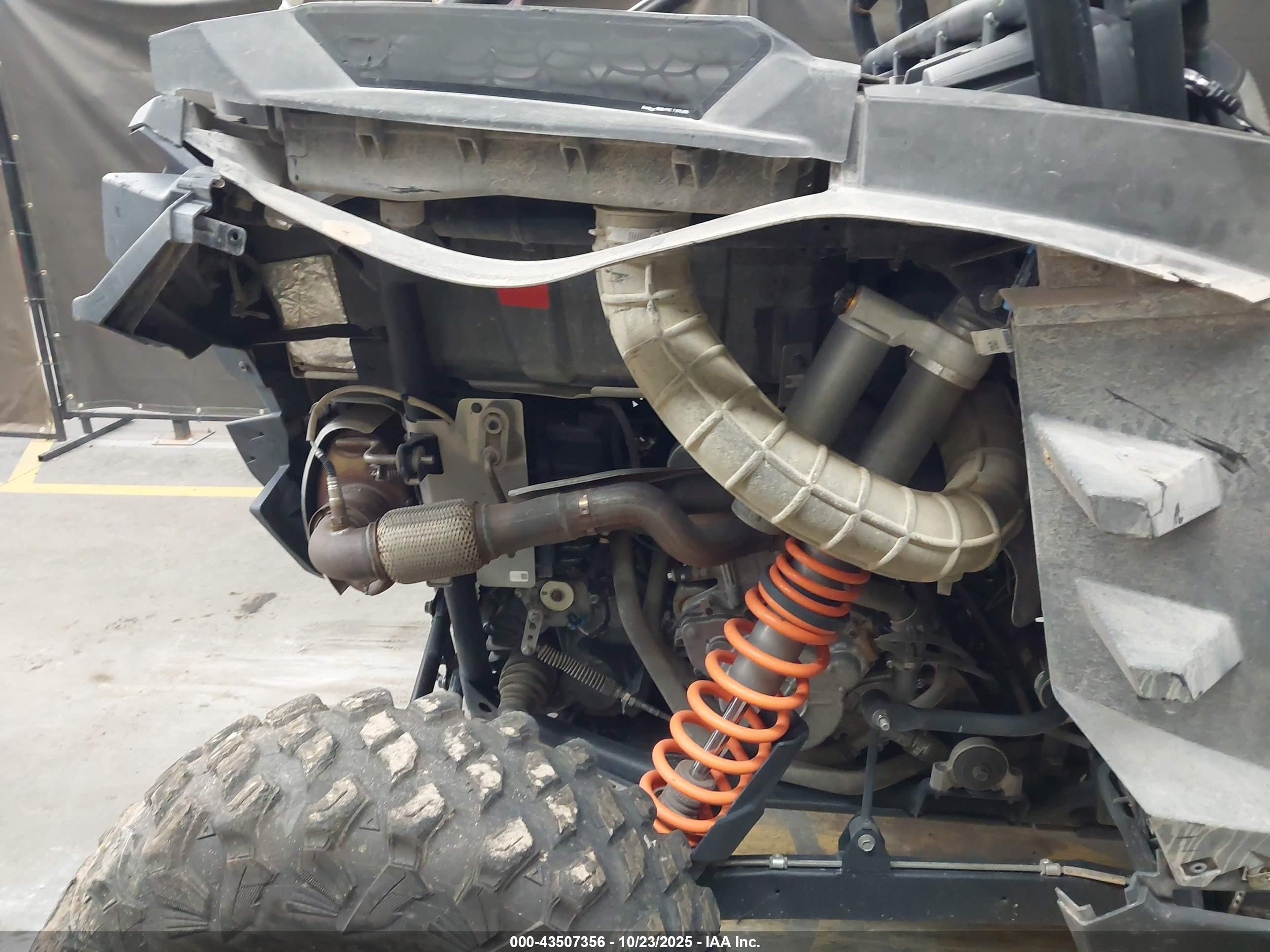POLARIS RZR image 8