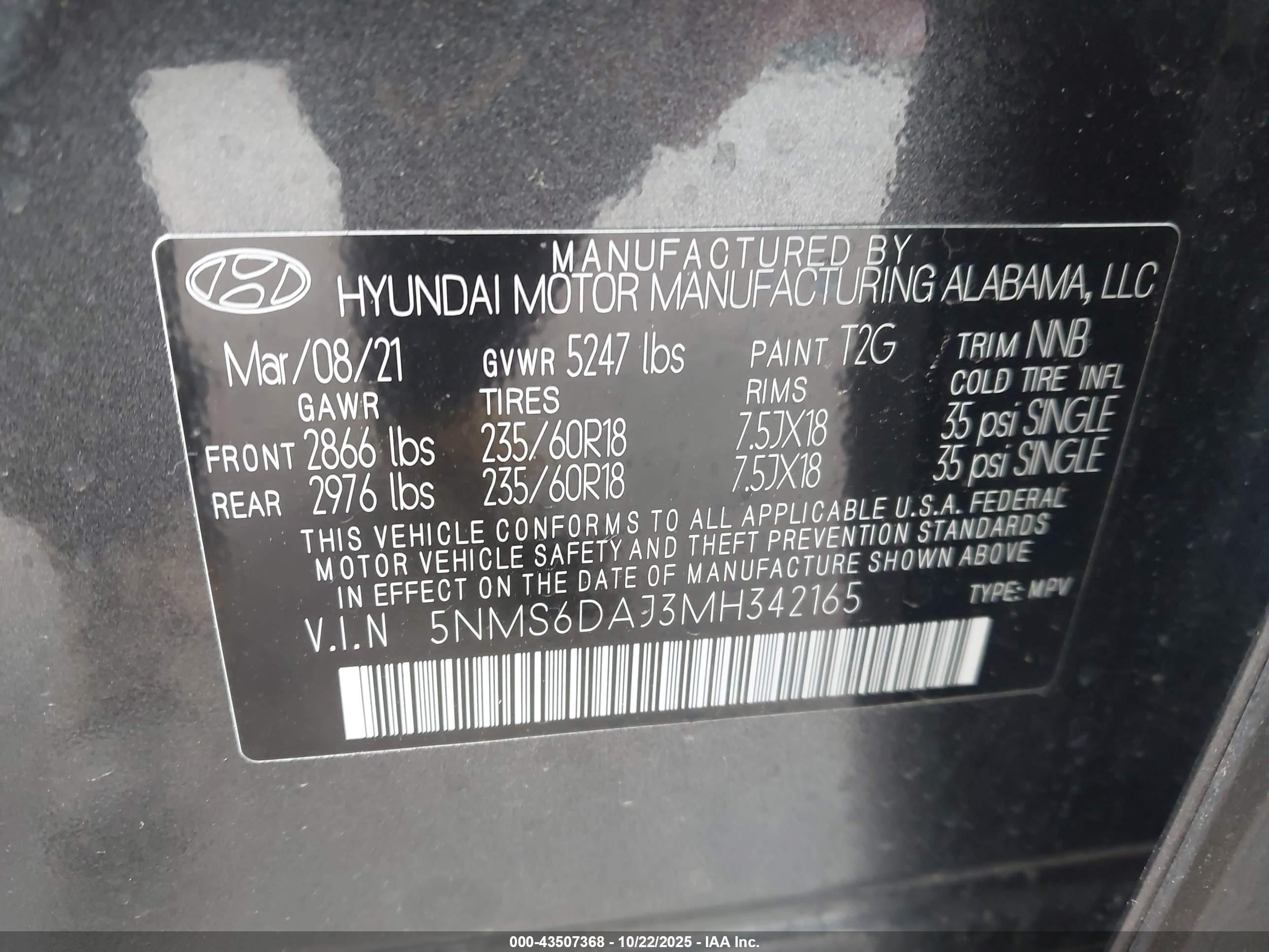HYUNDAI SANTA image 9