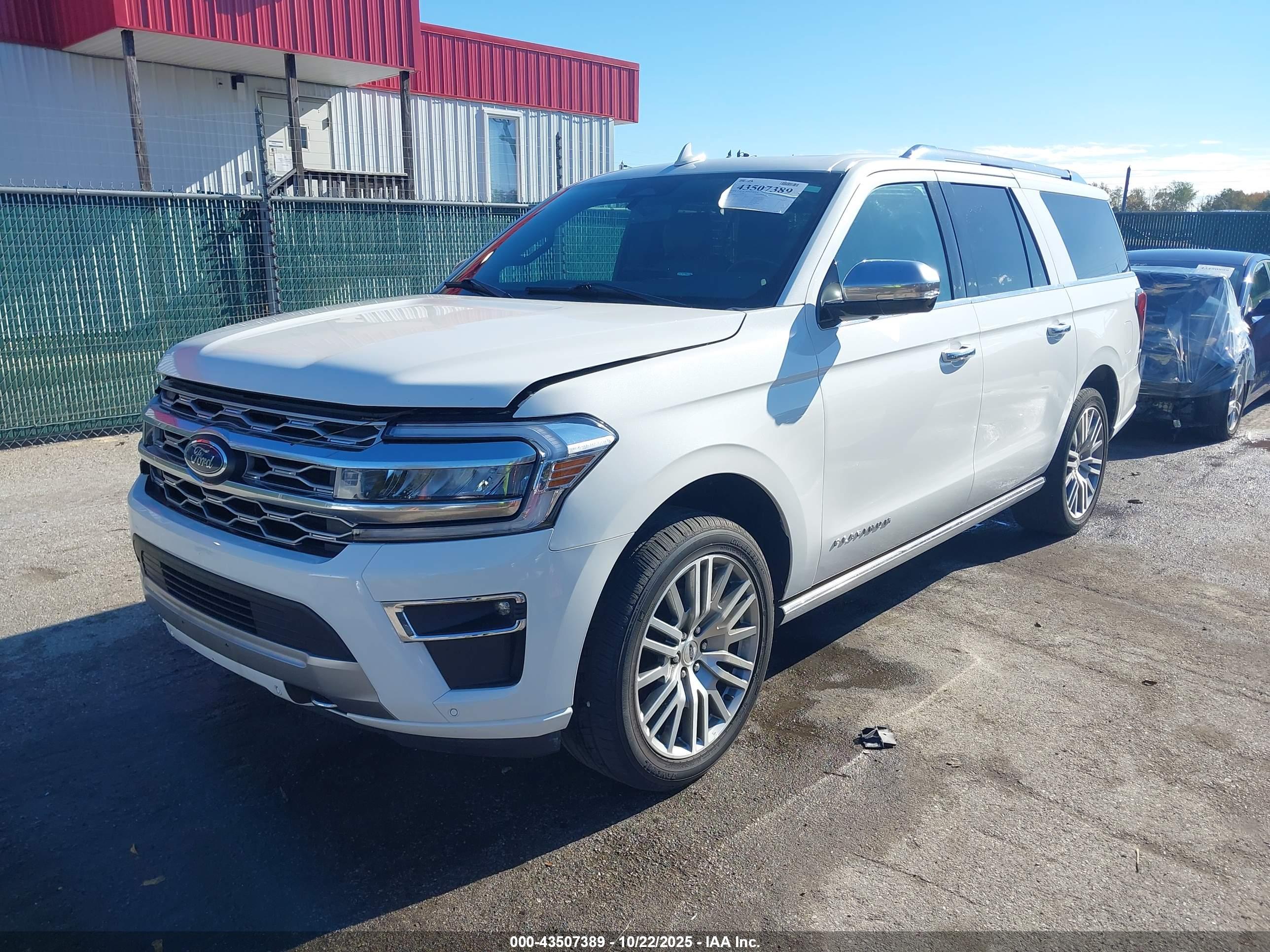 FORD EXPEDITION image 2