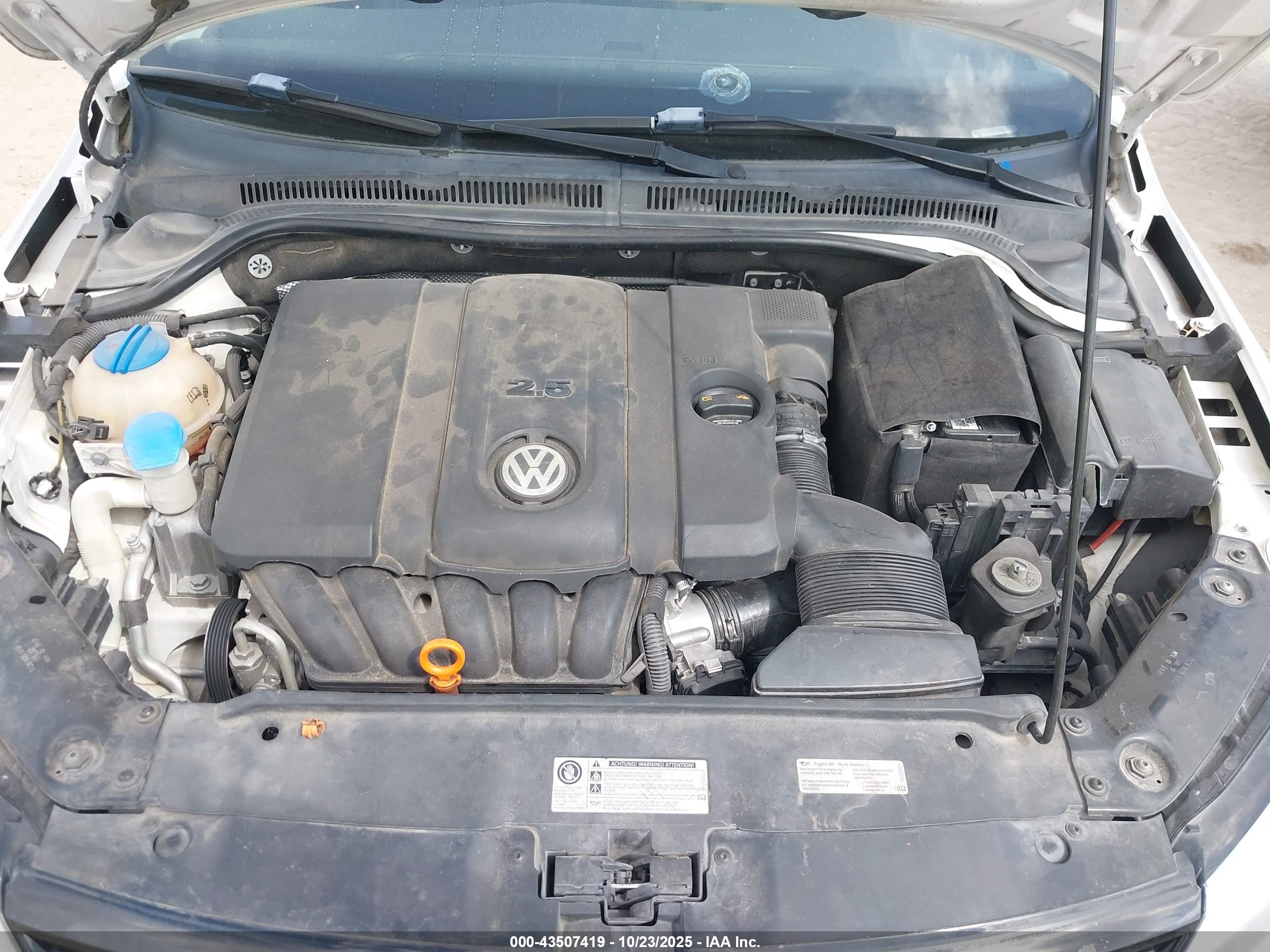 VOLKSWAGEN JETTA image 10