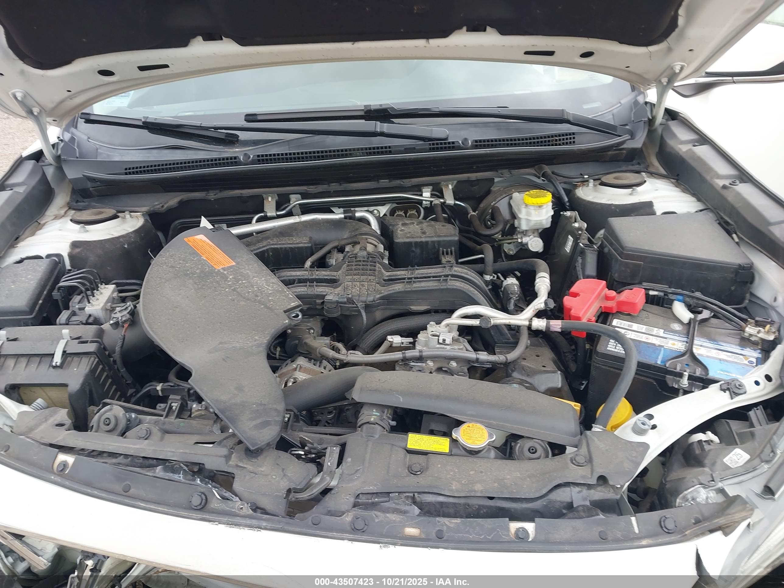 SUBARU OUTBACK image 10