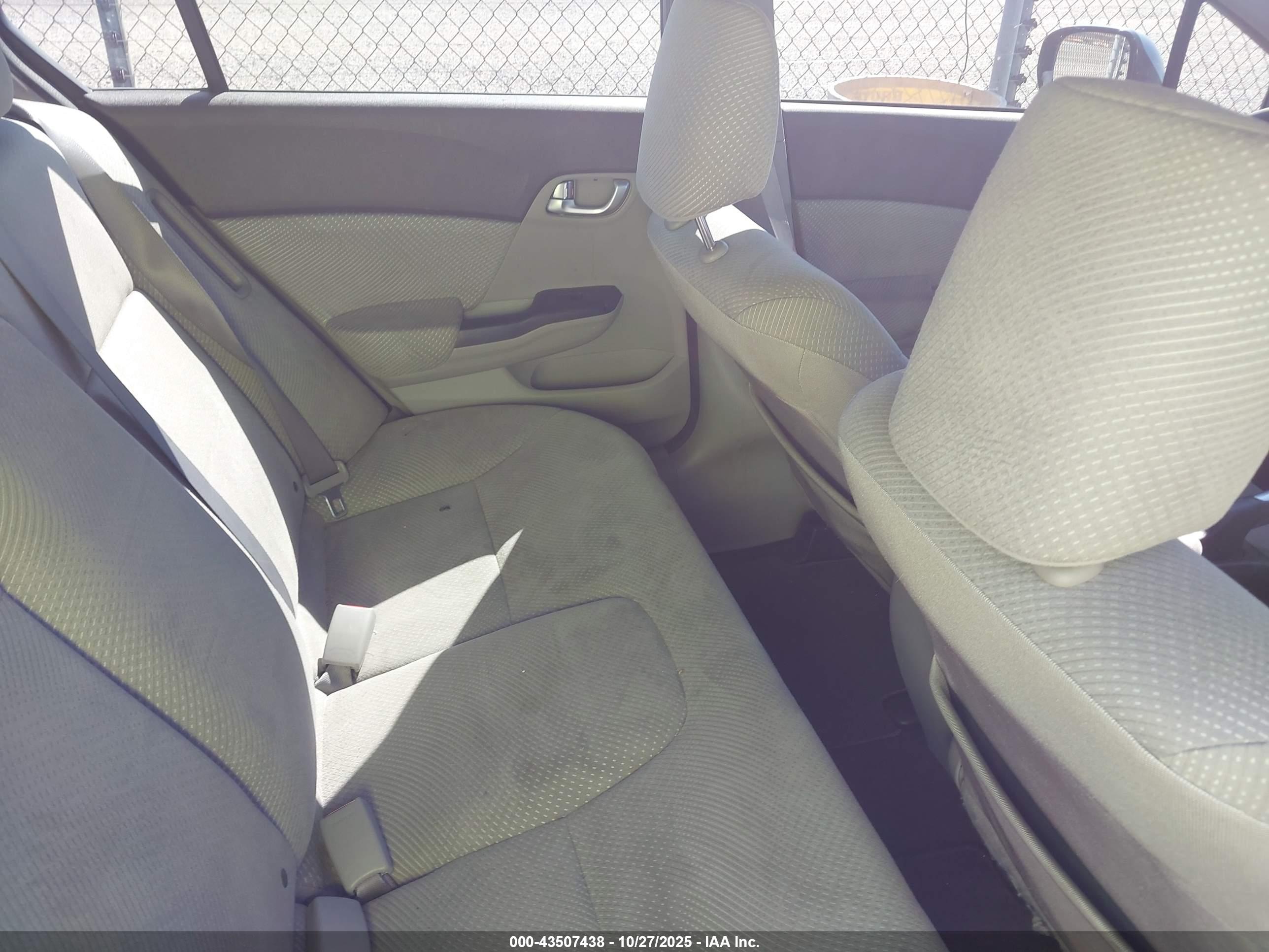 HONDA CIVIC image 8