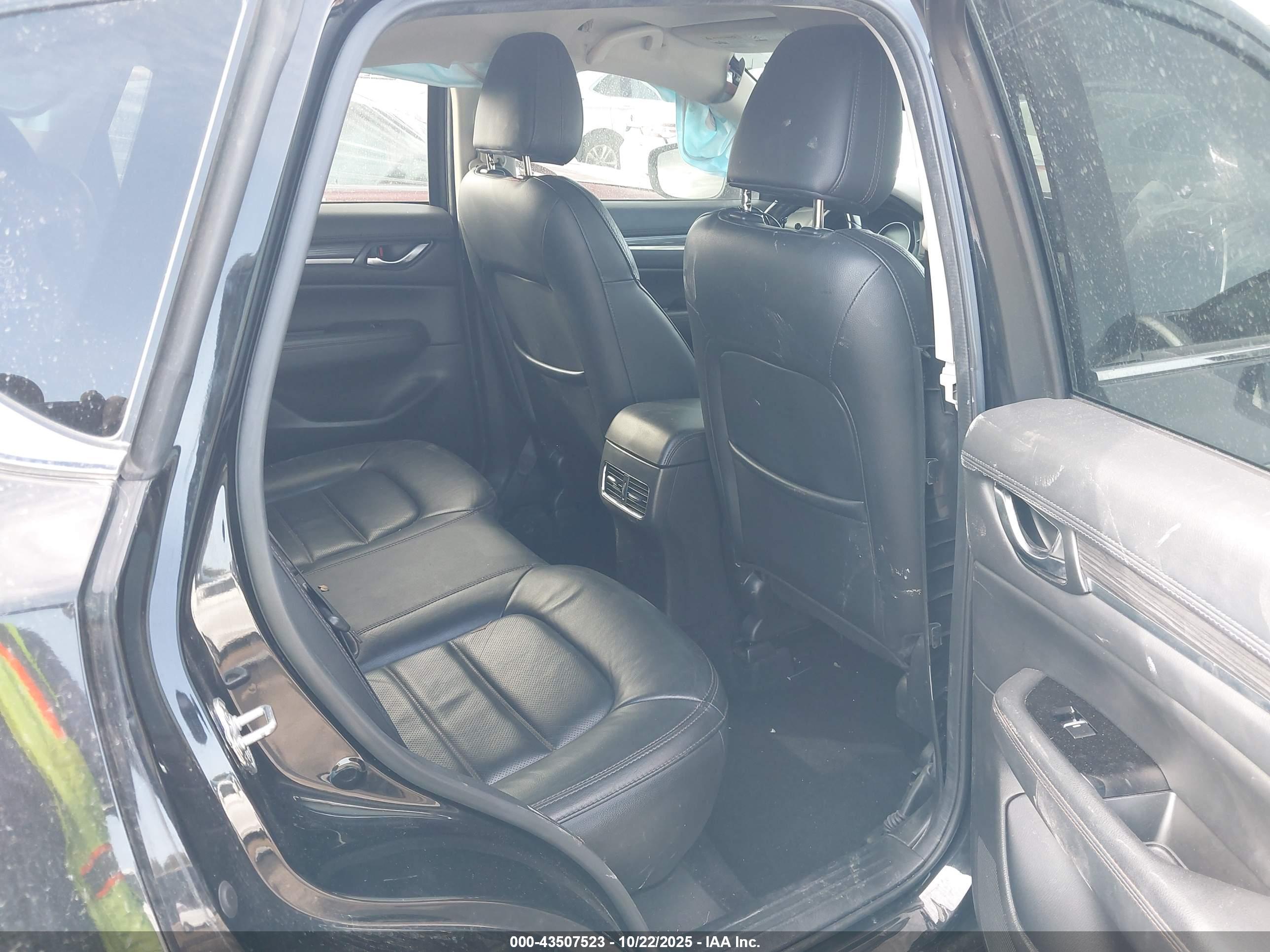 MAZDA CX-5 image 8