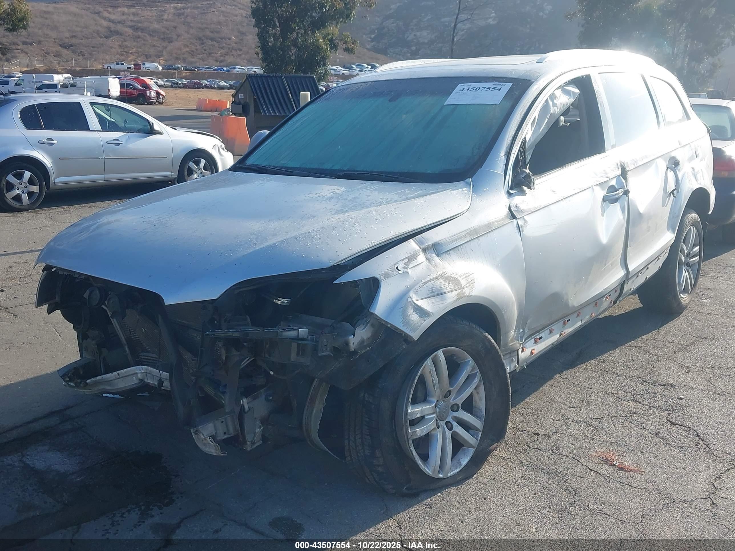 AUDI Q7 image 2