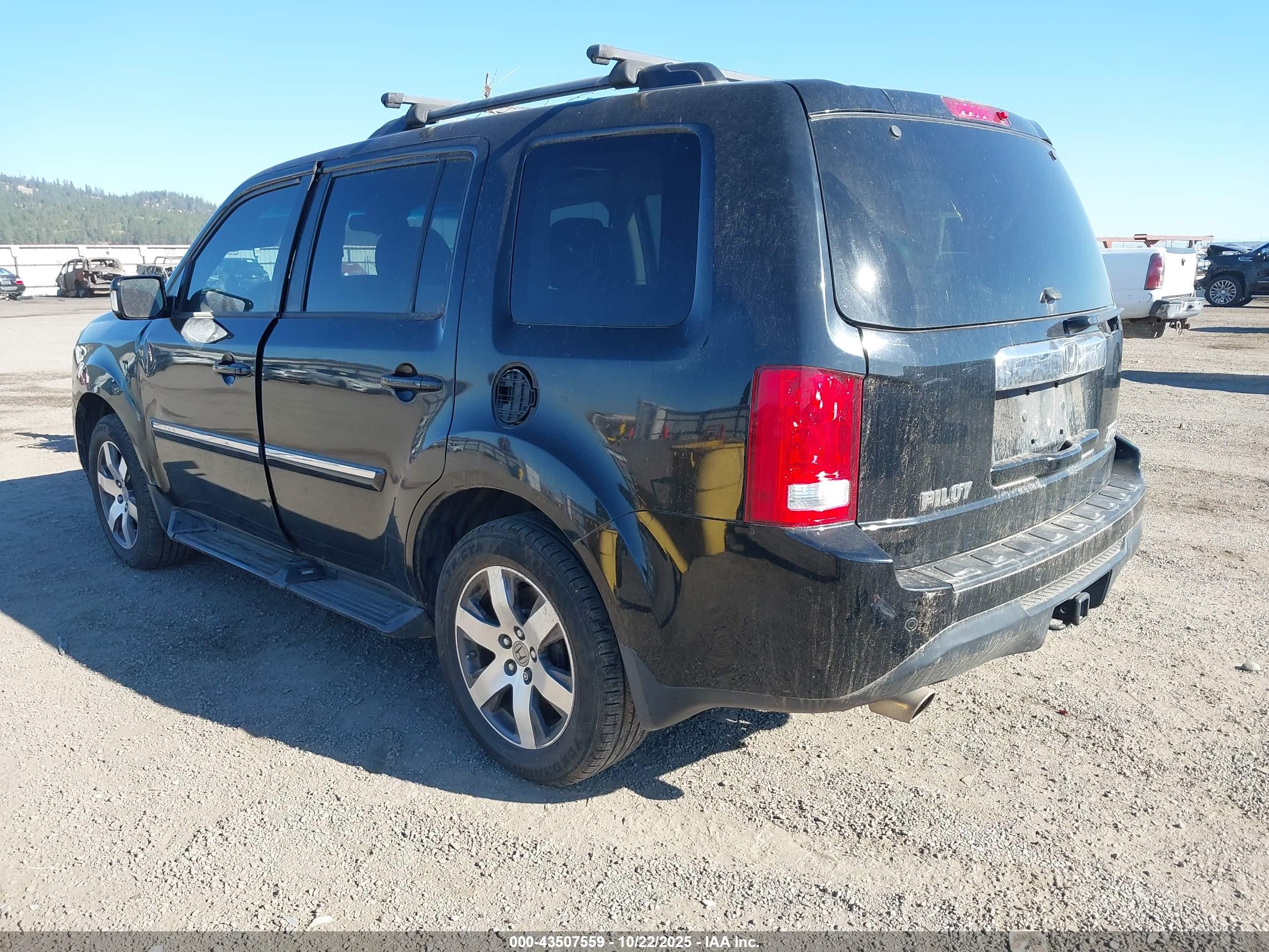 HONDA PILOT image 3