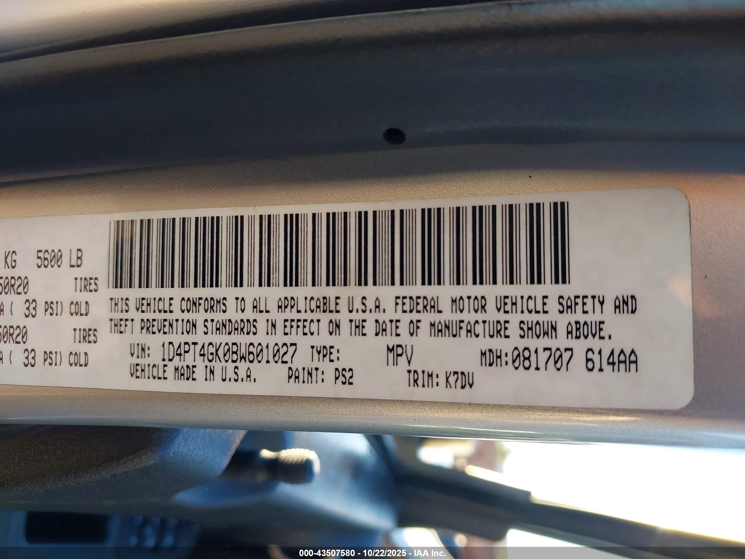 DODGE NITRO image 9