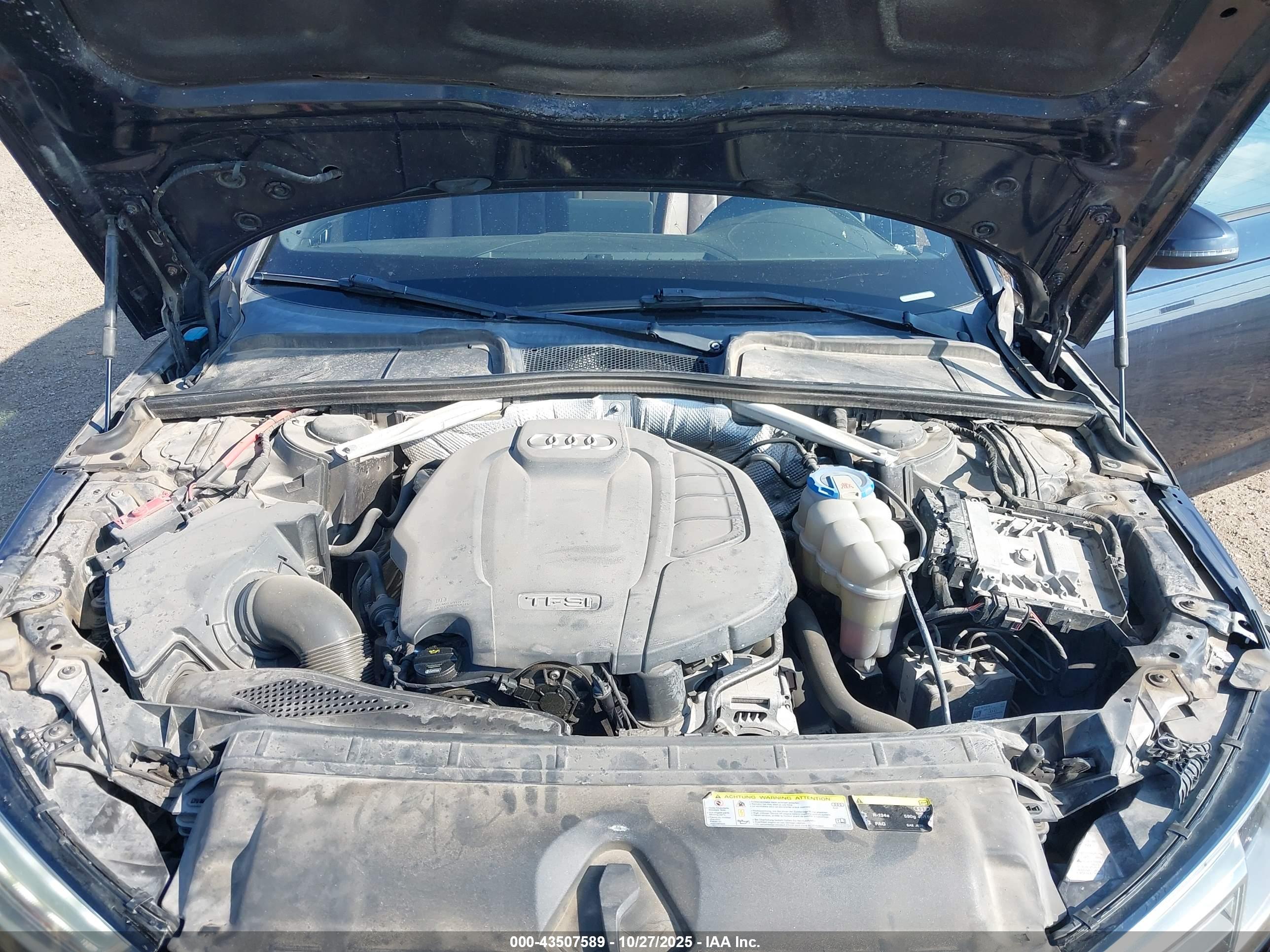 AUDI A4 image 10