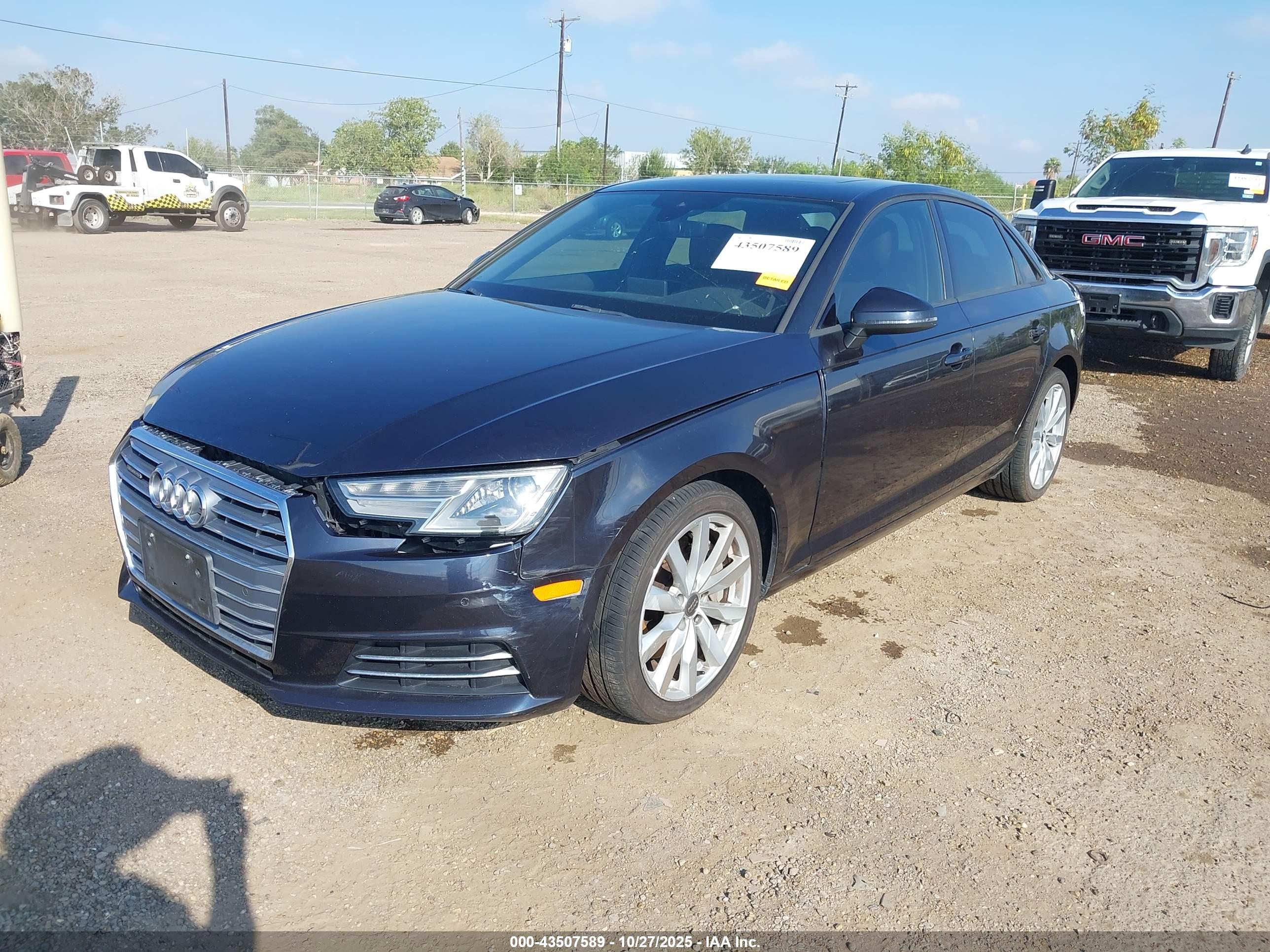AUDI A4 image 2