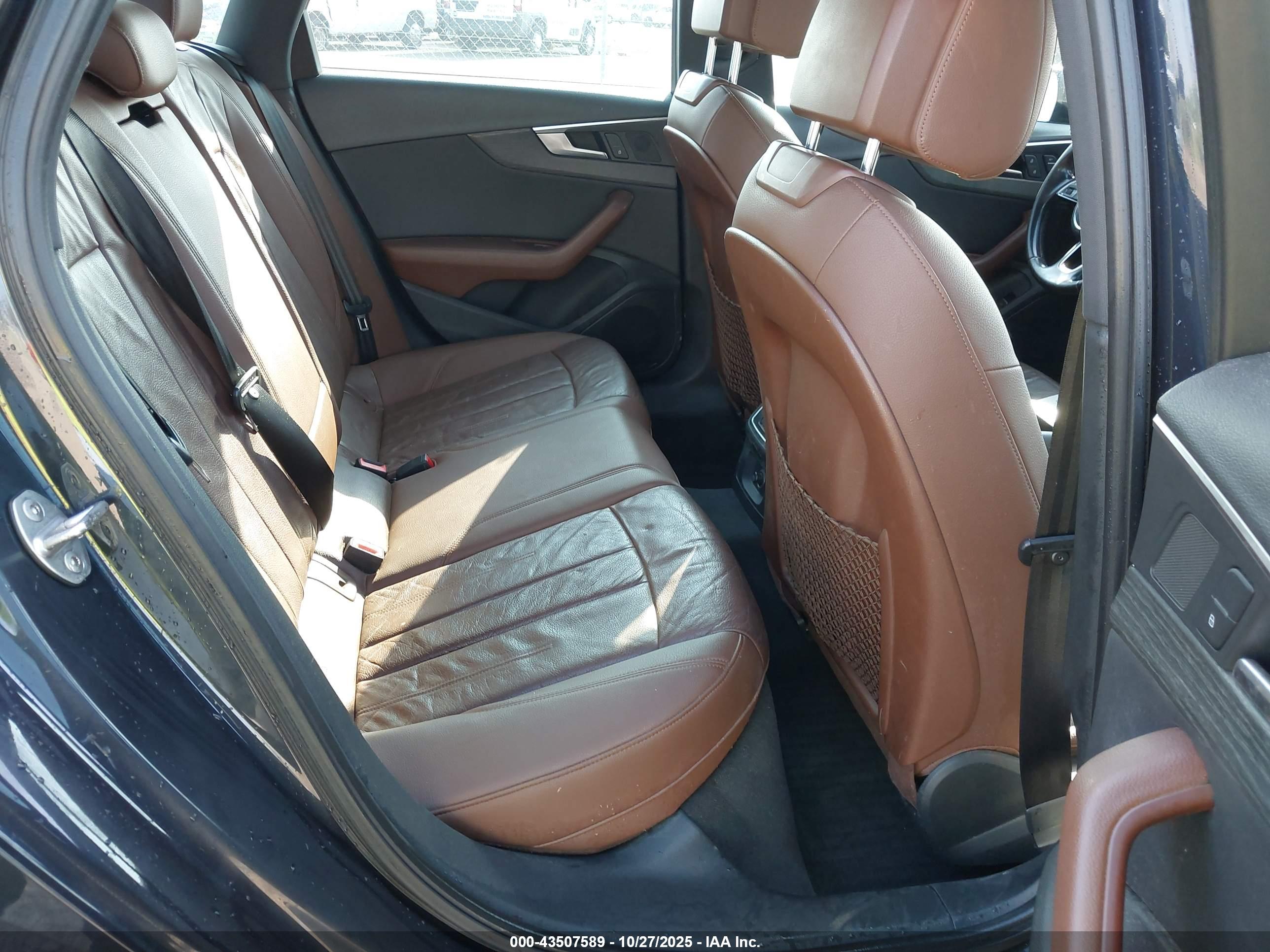 AUDI A4 image 8