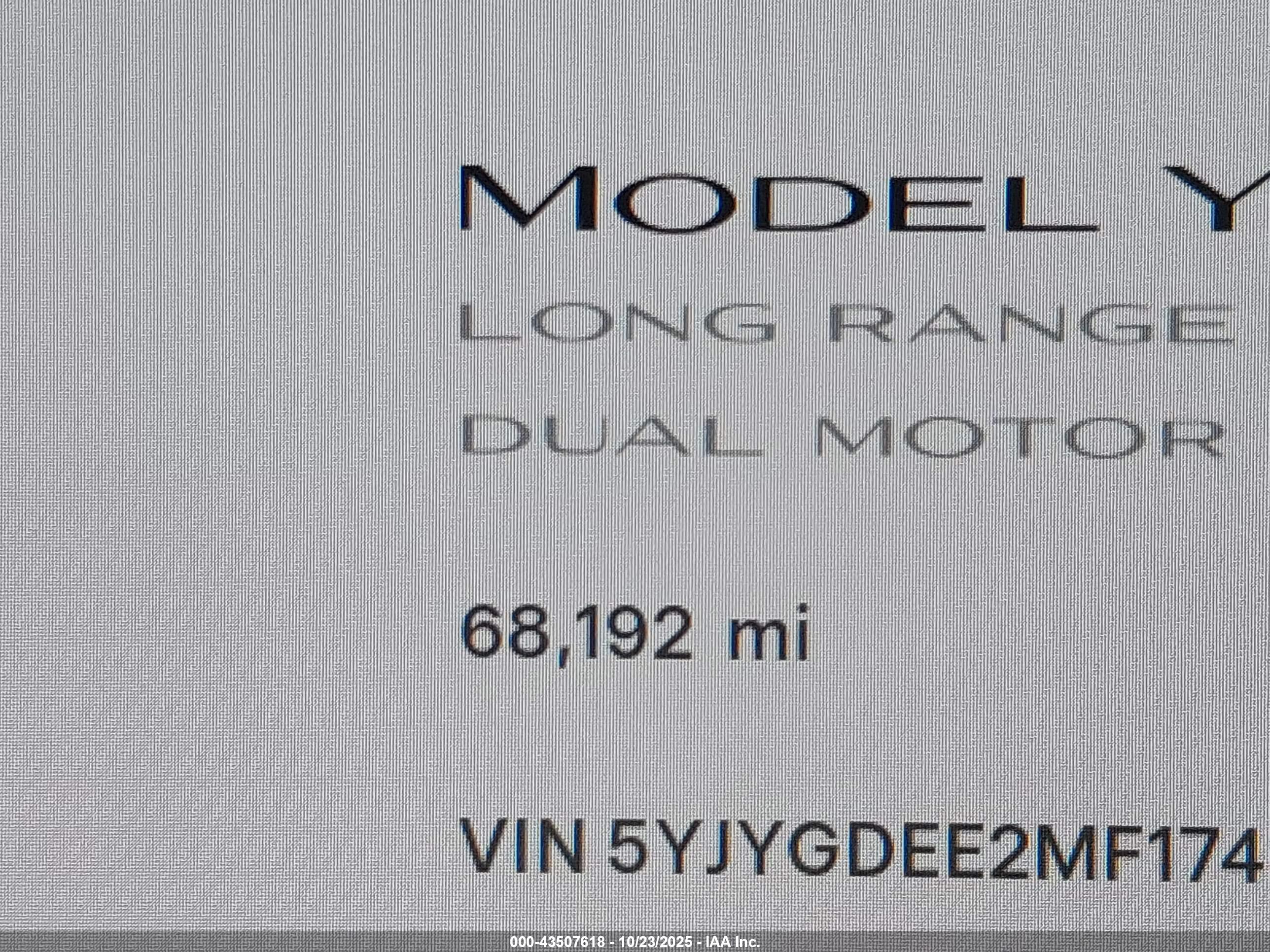 TESLA MODEL image 7