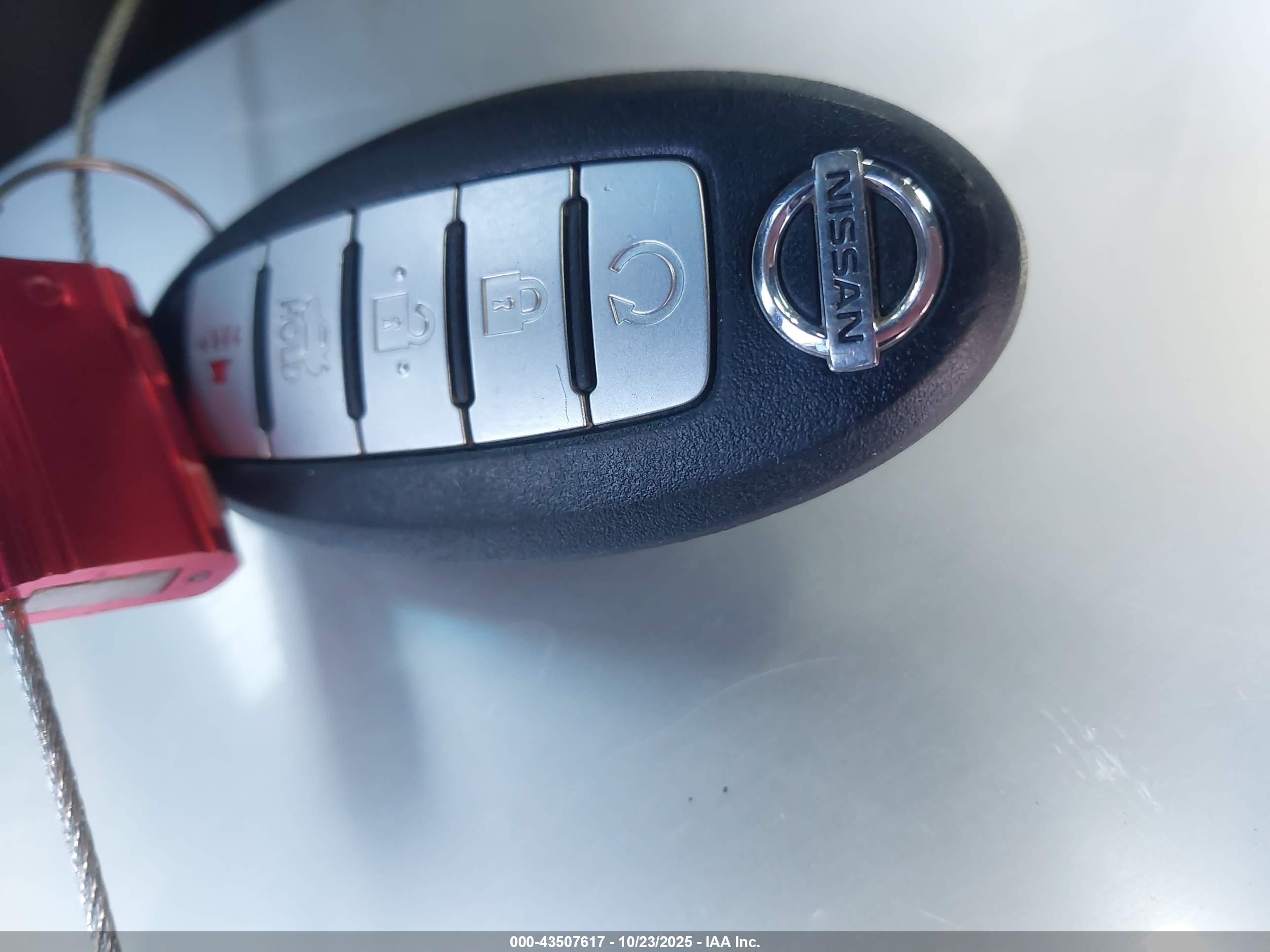 NISSAN ALTIMA image 11