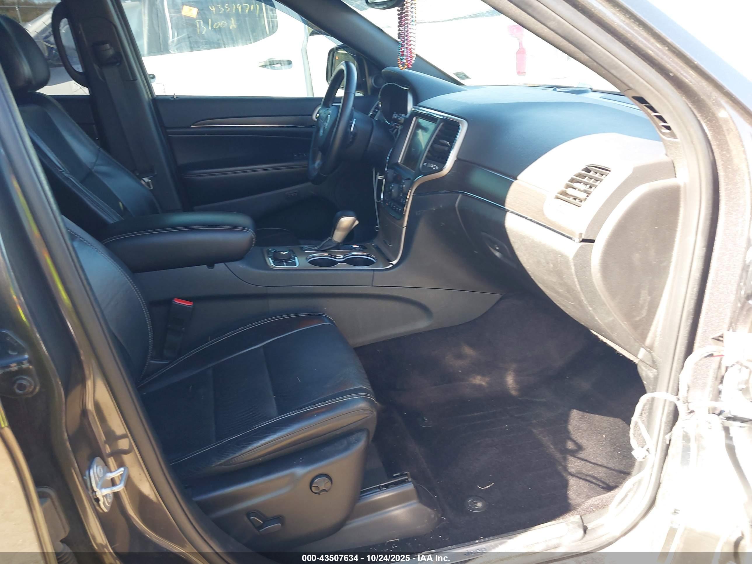 JEEP GRAND image 5