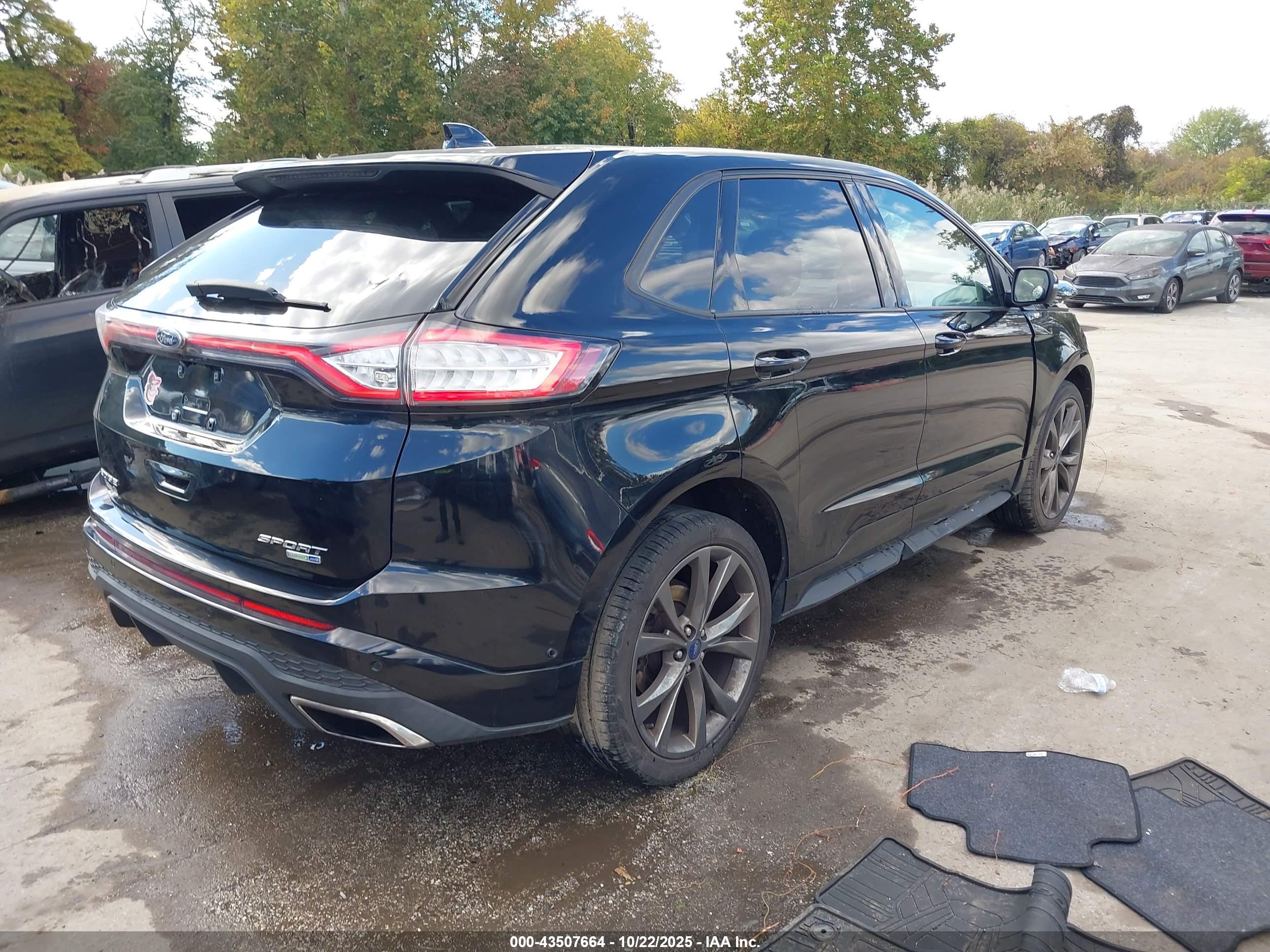 FORD EDGE image 4