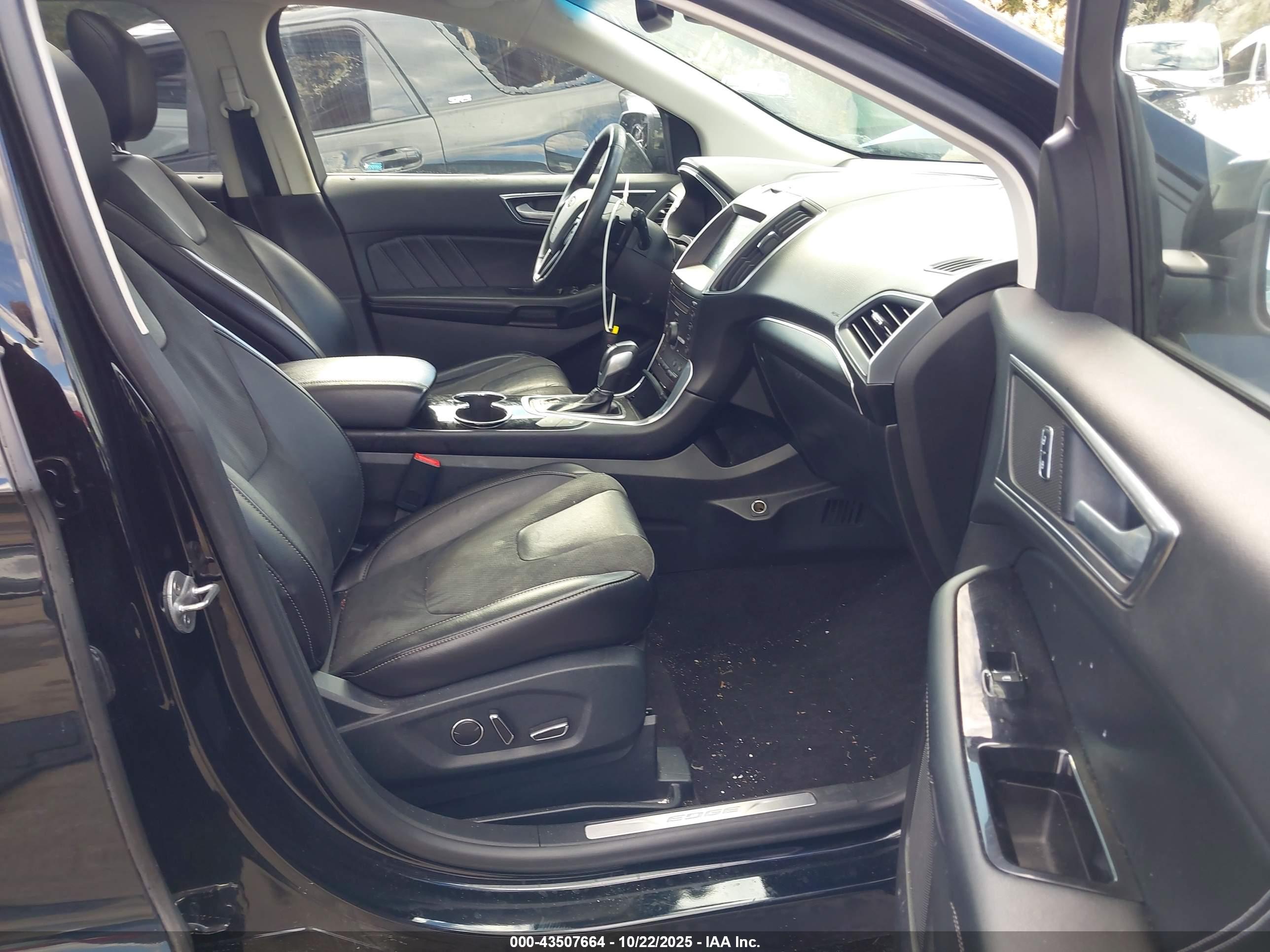 FORD EDGE image 5