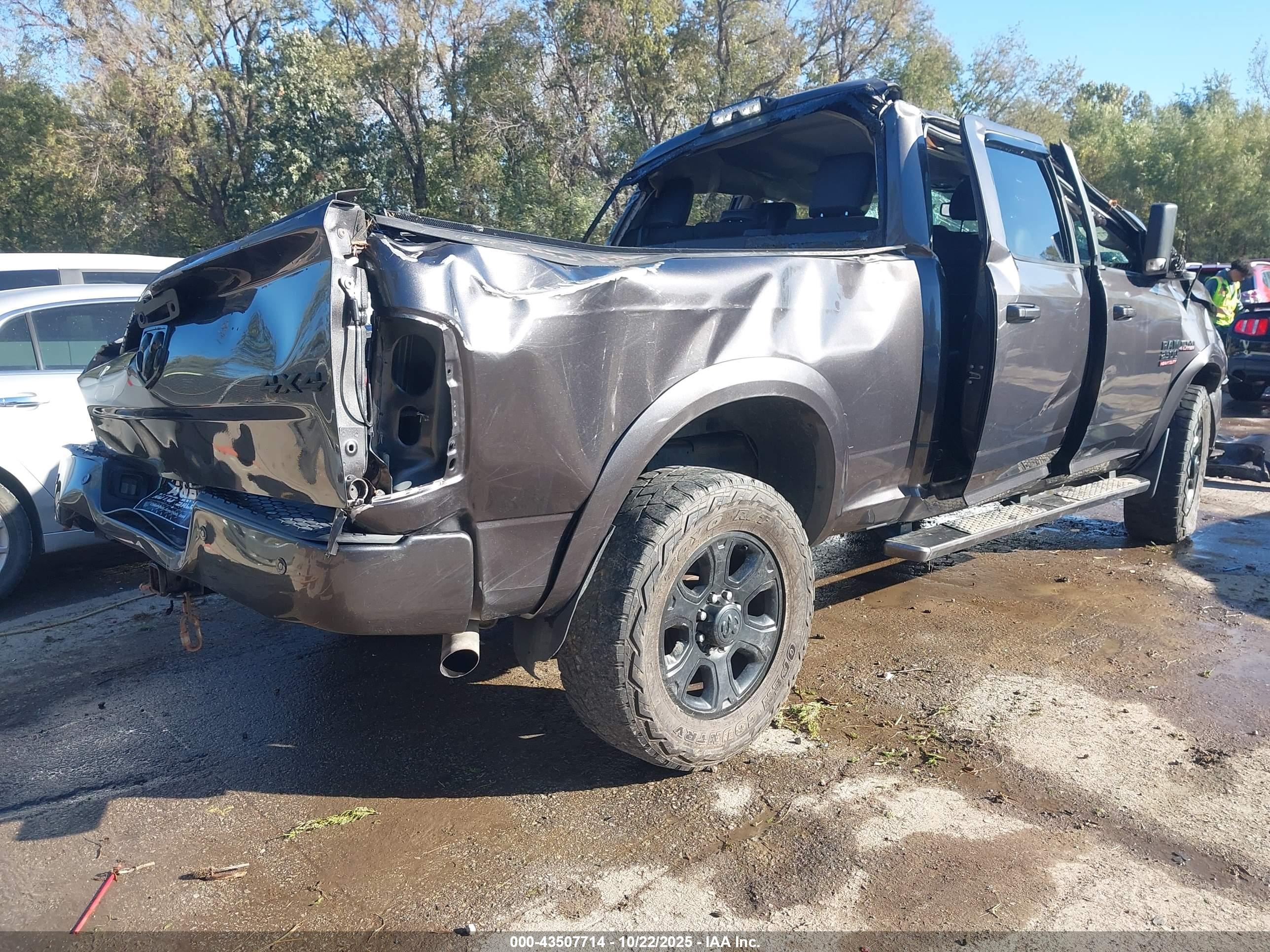RAM 2500 image 4