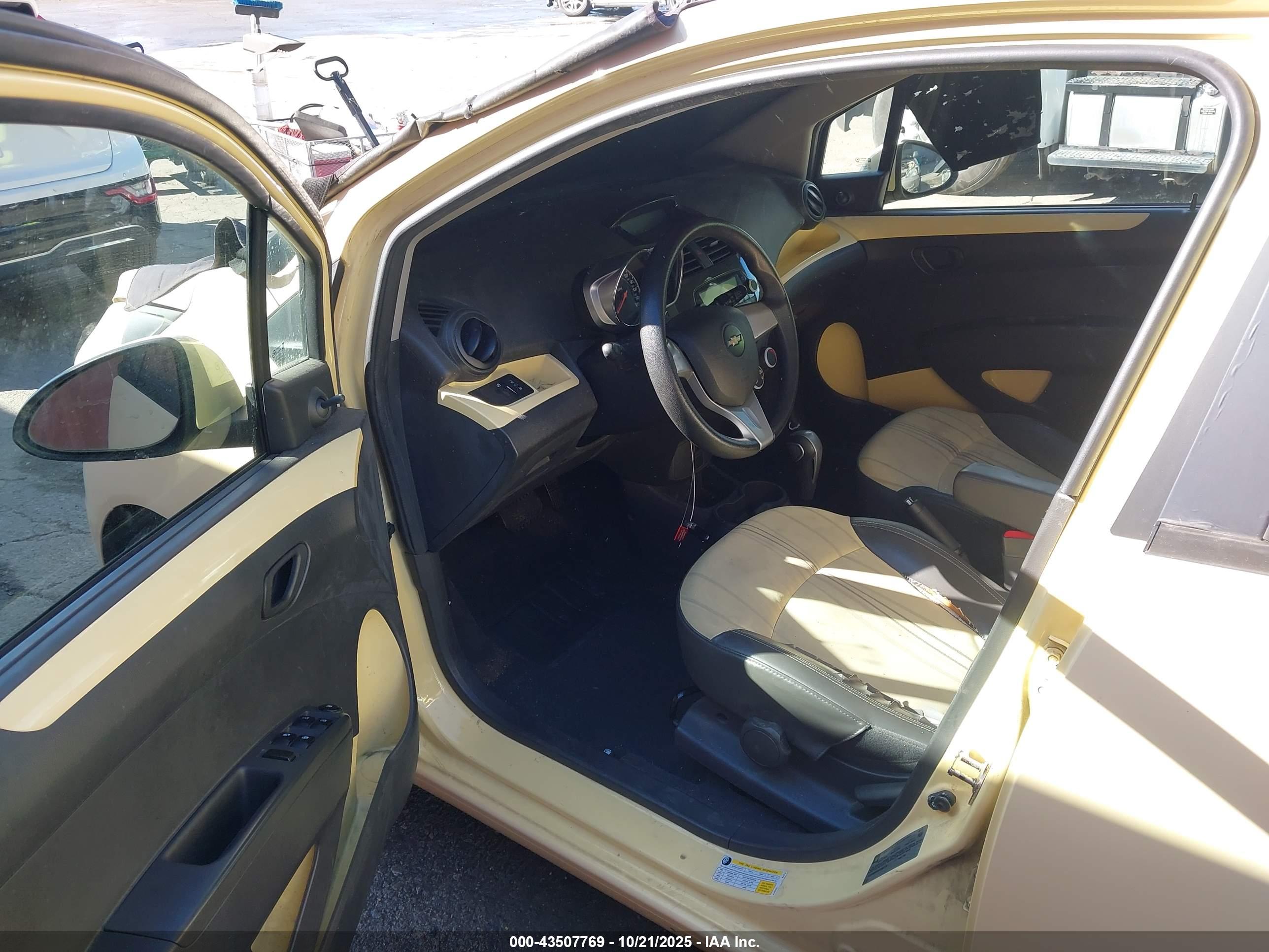 CHEVROLET SPARK image 5