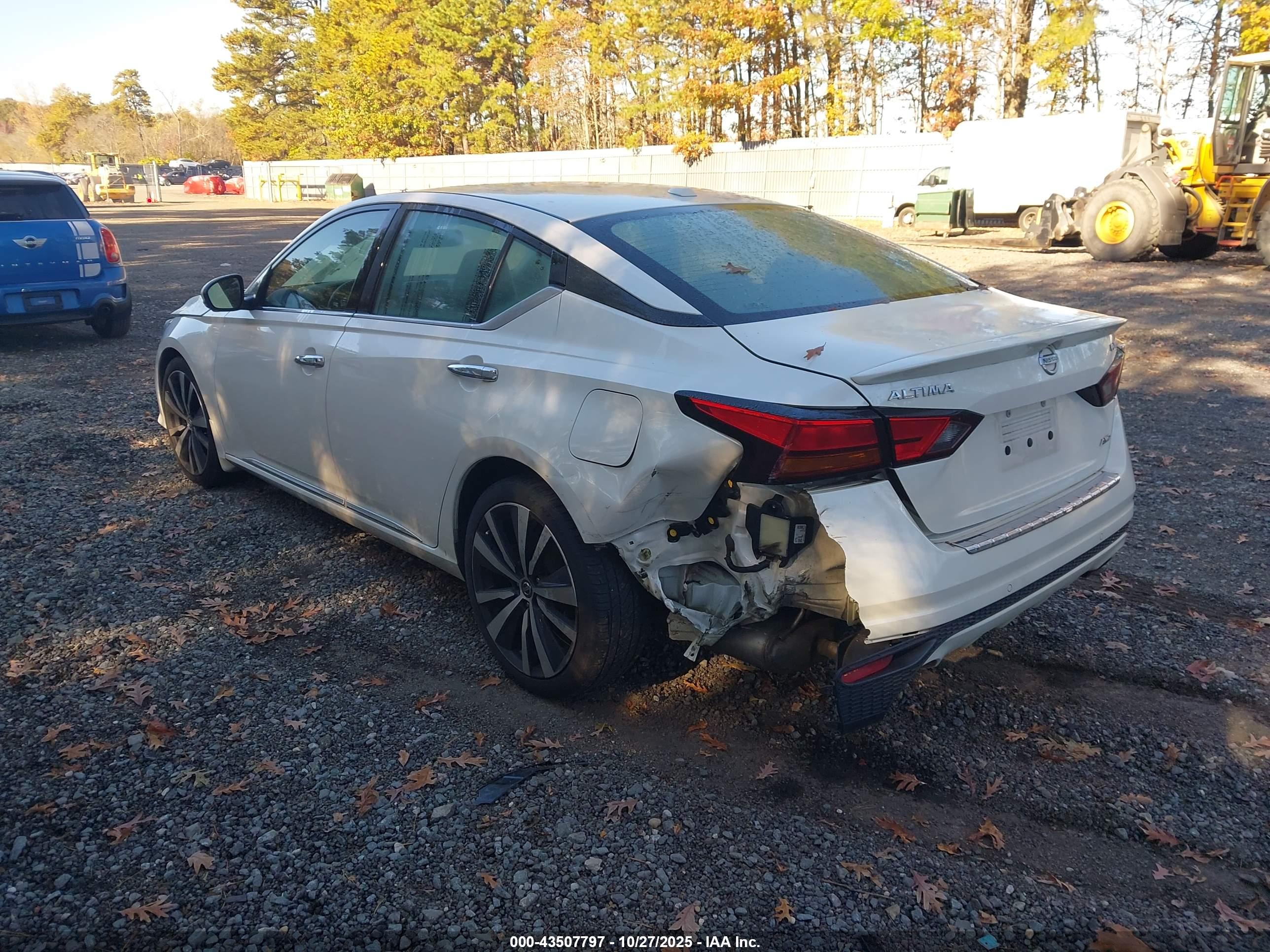 NISSAN ALTIMA image 3