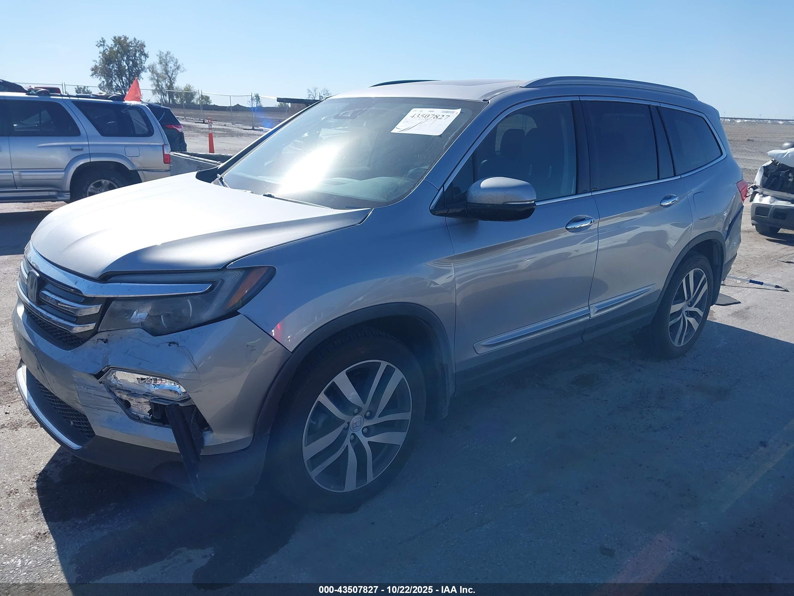 HONDA PILOT image 2
