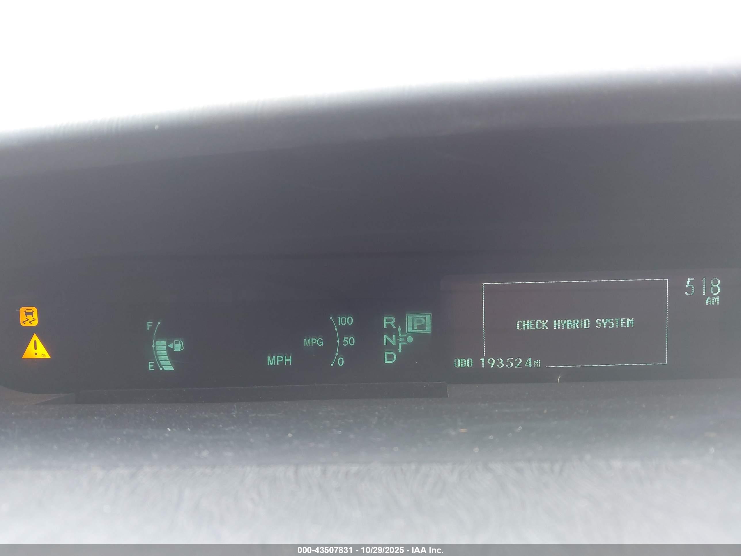 TOYOTA PRIUS image 7