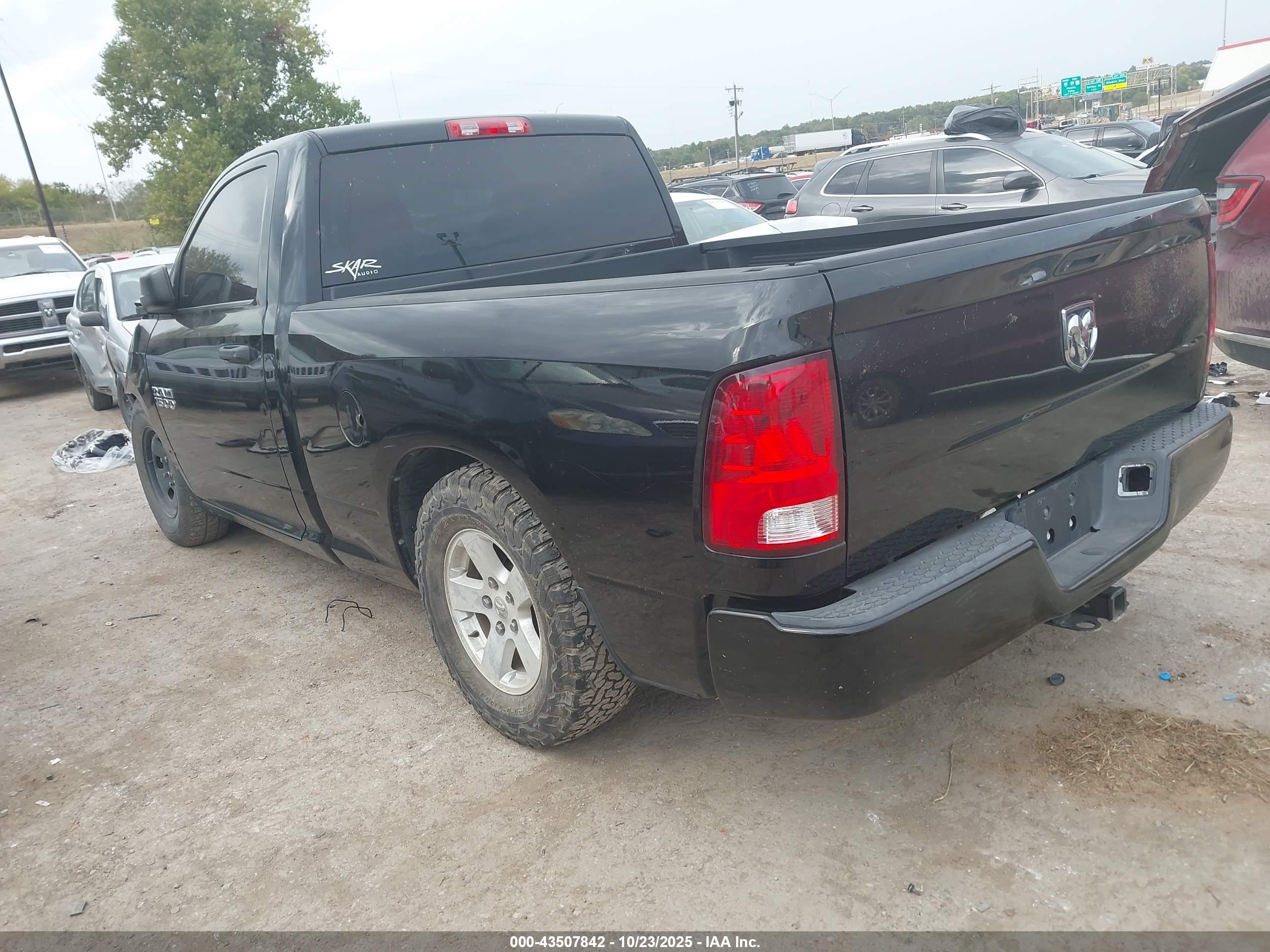 RAM 1500 image 3