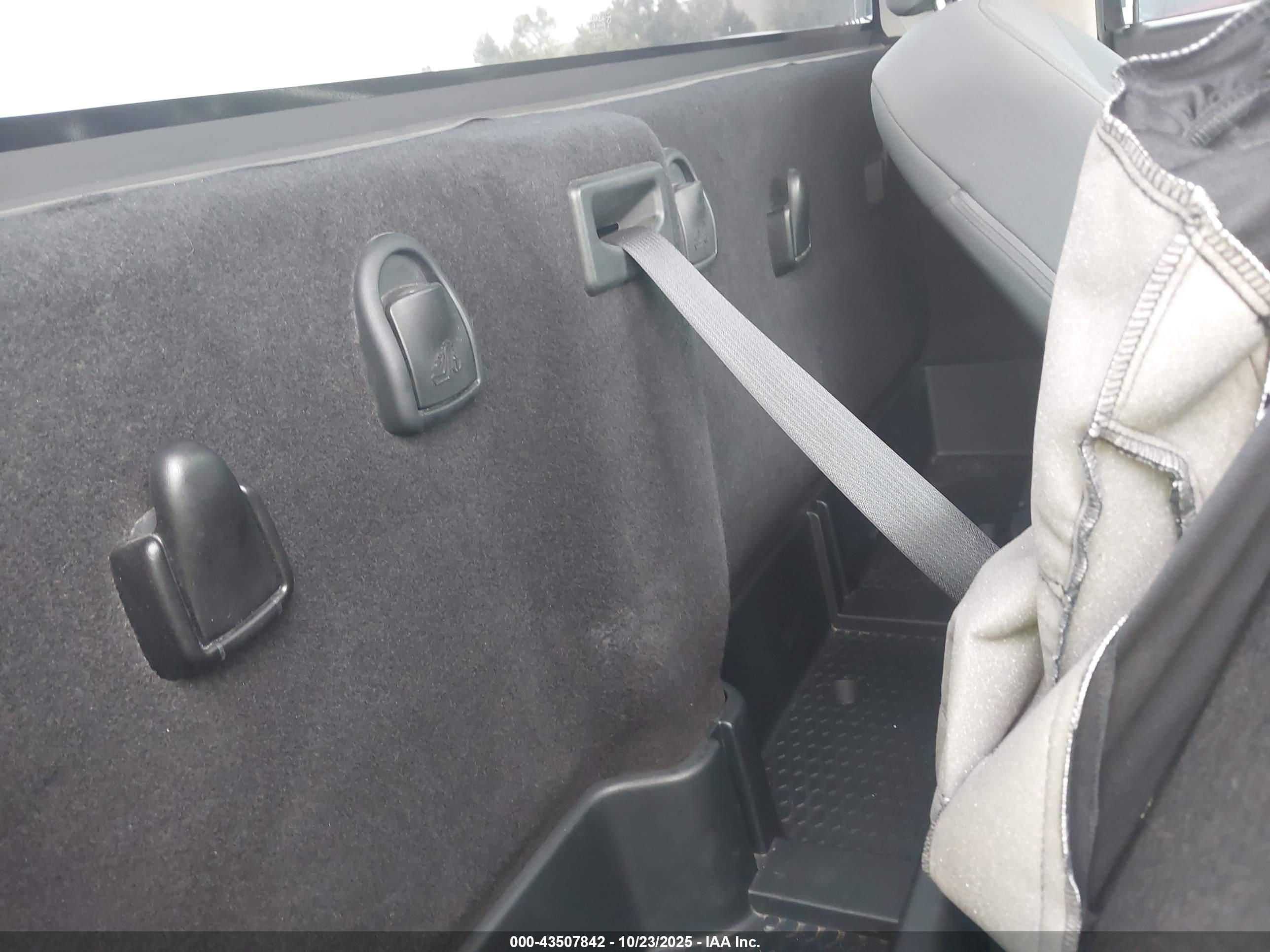 RAM 1500 image 8