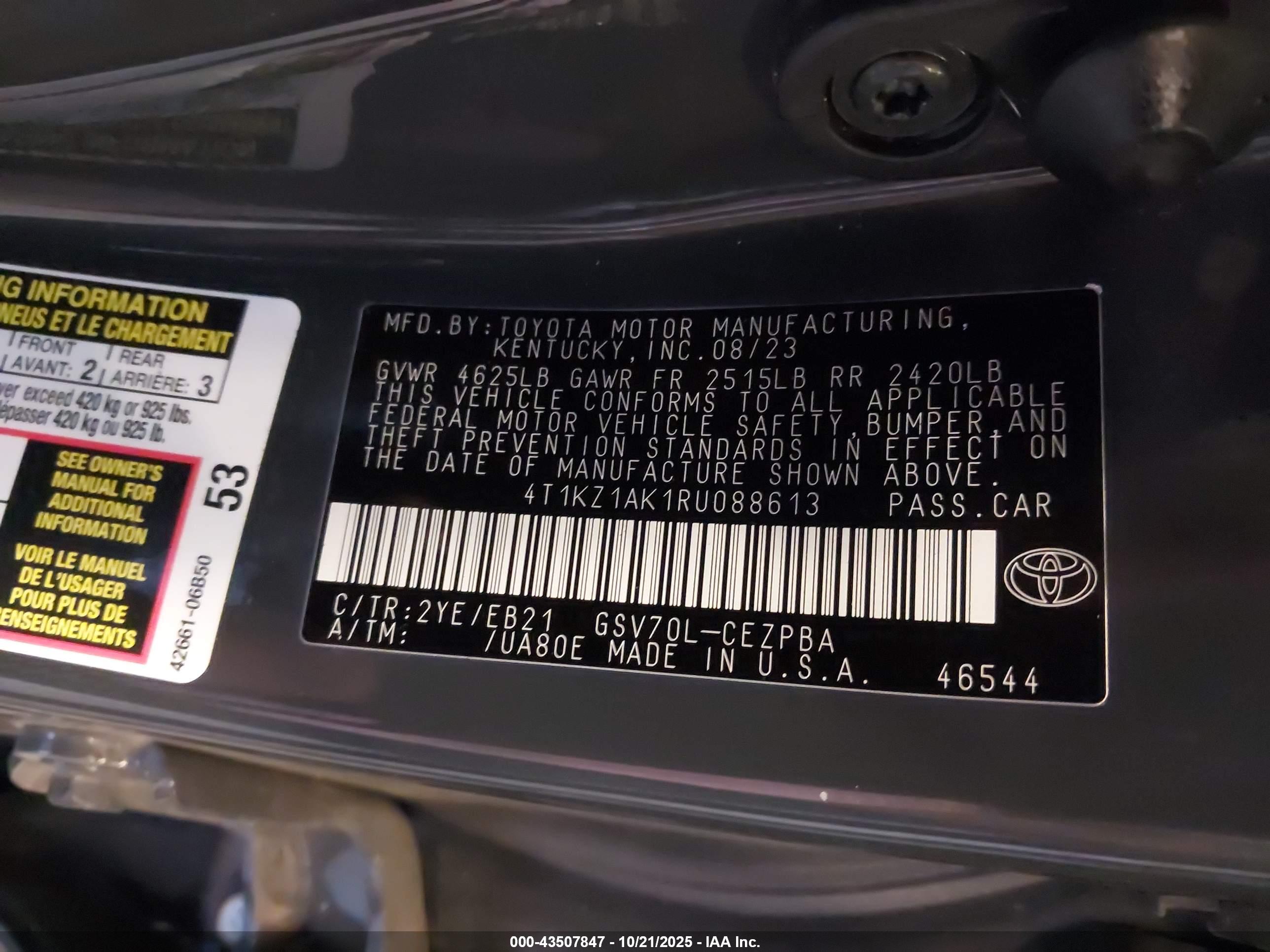 TOYOTA CAMRY image 9